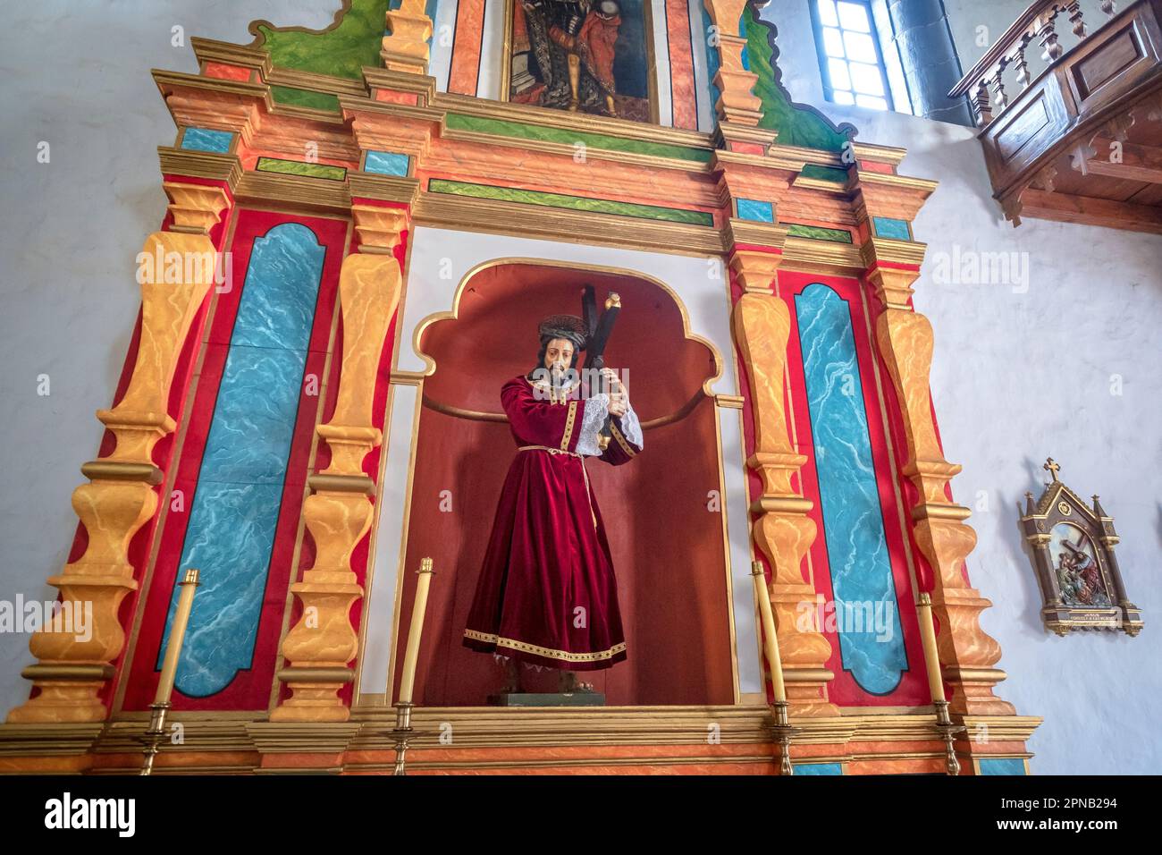 Vilaflor, Teneriffa, Spanien - Detail von einem Altar im Parroquia San Pedro Apóstol Stockfoto