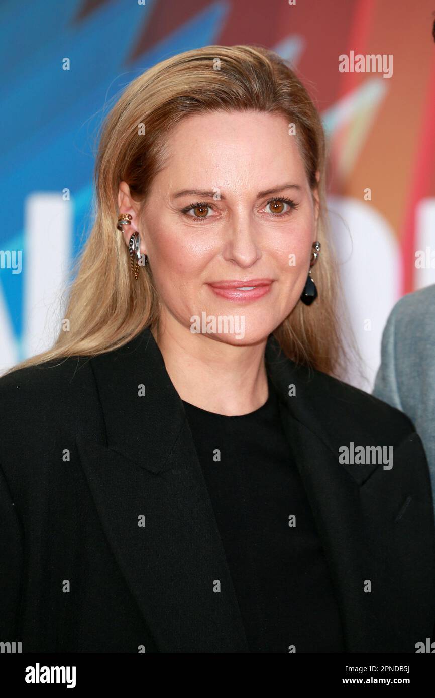 London, Großbritannien. 10. Okt. 2021. Aimee Mullins besucht die britische Premiere „The French Dispatch“ beim BFI London Film Festival 65. in der Royal Festival Hall in London. (Foto: Fred Duval/SOPA Images/Sipa USA) Guthaben: SIPA USA/Alamy Live News Stockfoto