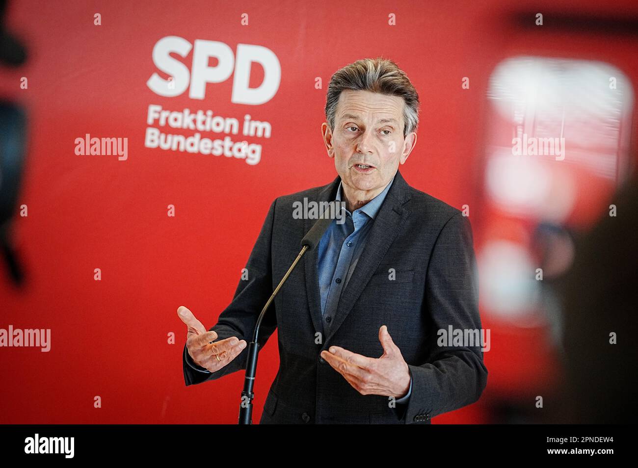 Berlin, Deutschland. 18. April 2023. Rolf Mützenich. Kredit: Kay Nietfeld/dpa/Alamy Live News Stockfoto