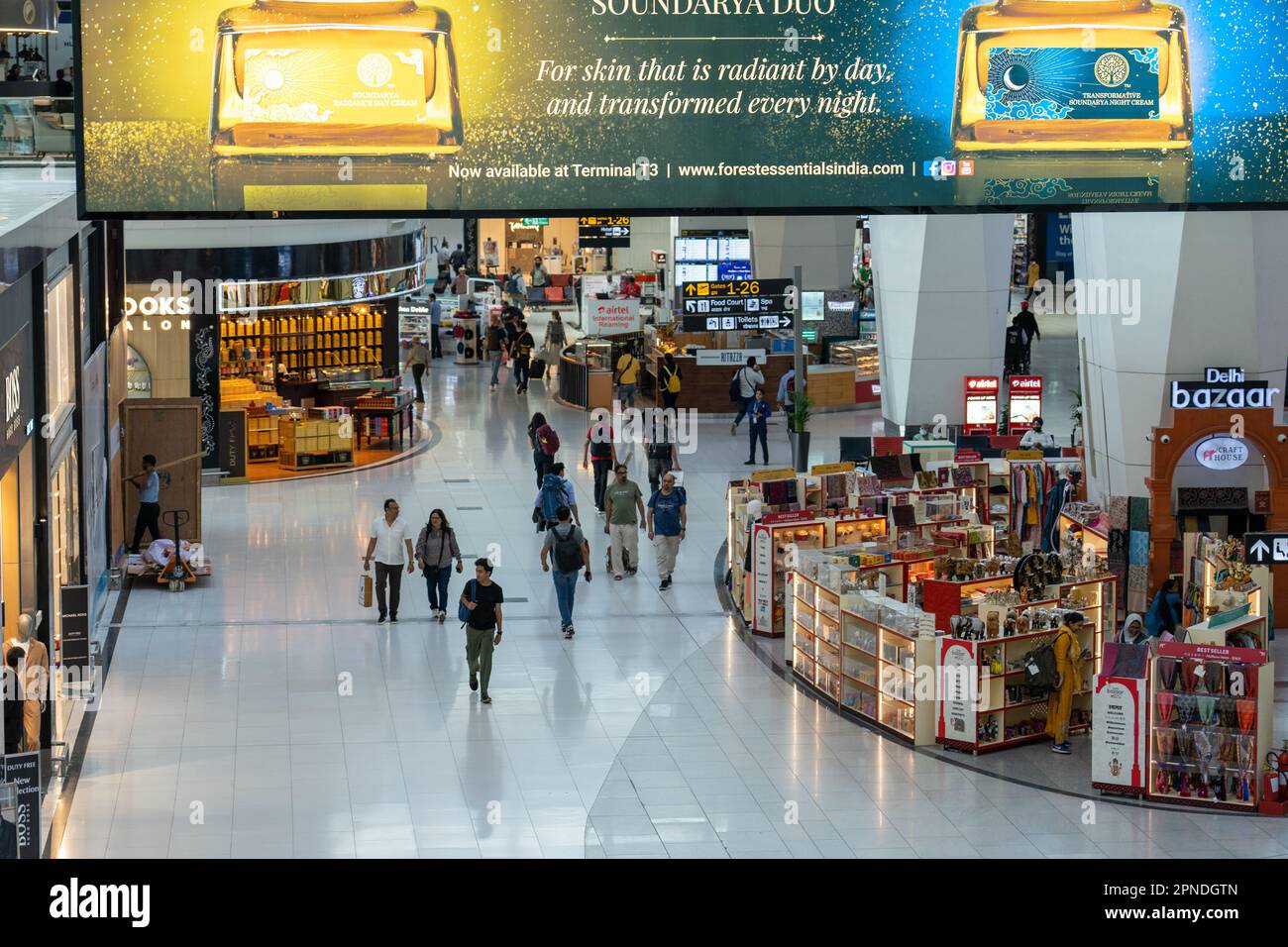 Internationaler Terminal am Flughafen Indira Gandhi in Delhi, Indien Stockfoto