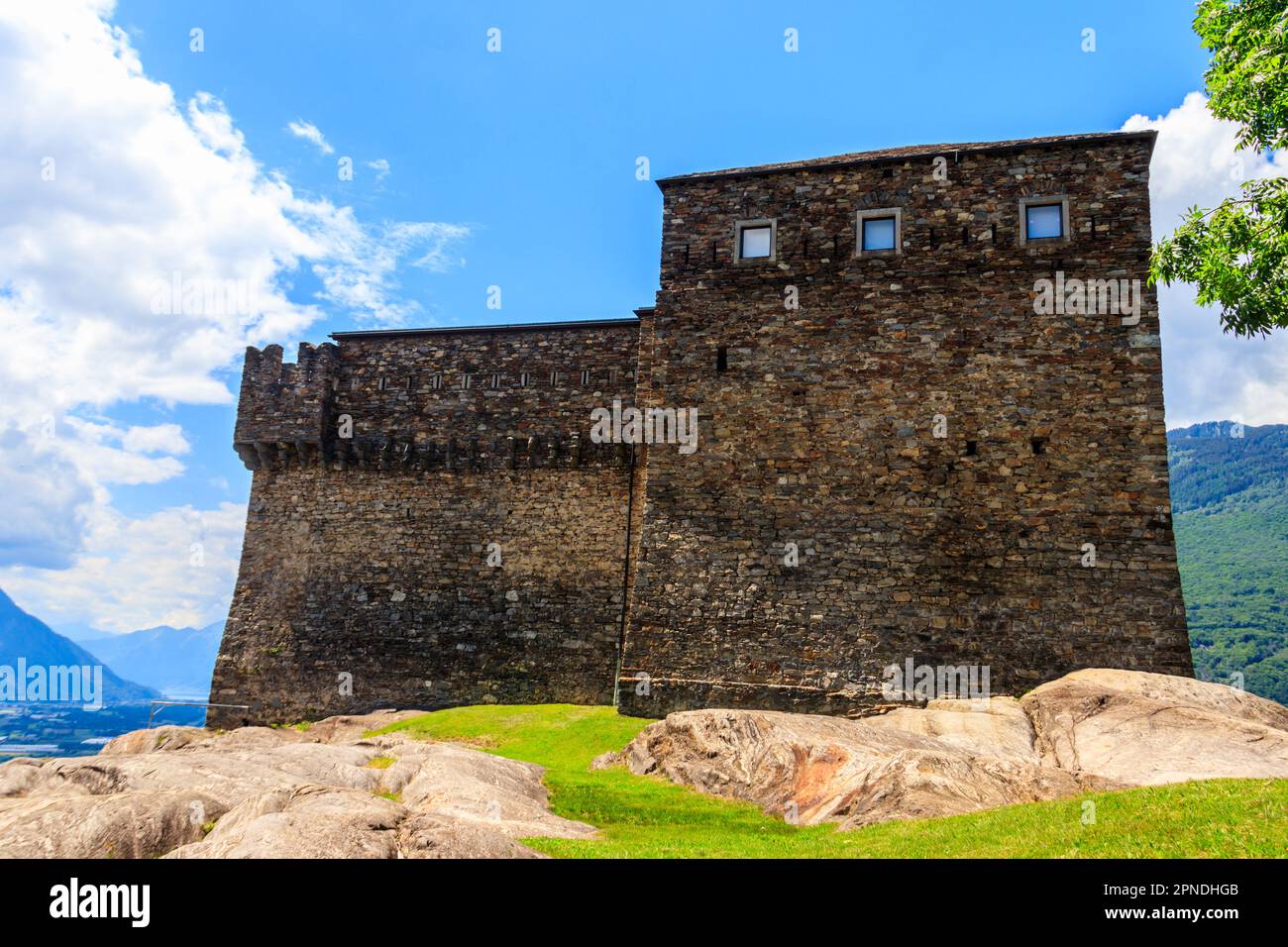 Schloss Sasso Corbaro in Bellinzona, Schweiz. UNESCO-Weltkulturerbe Stockfoto