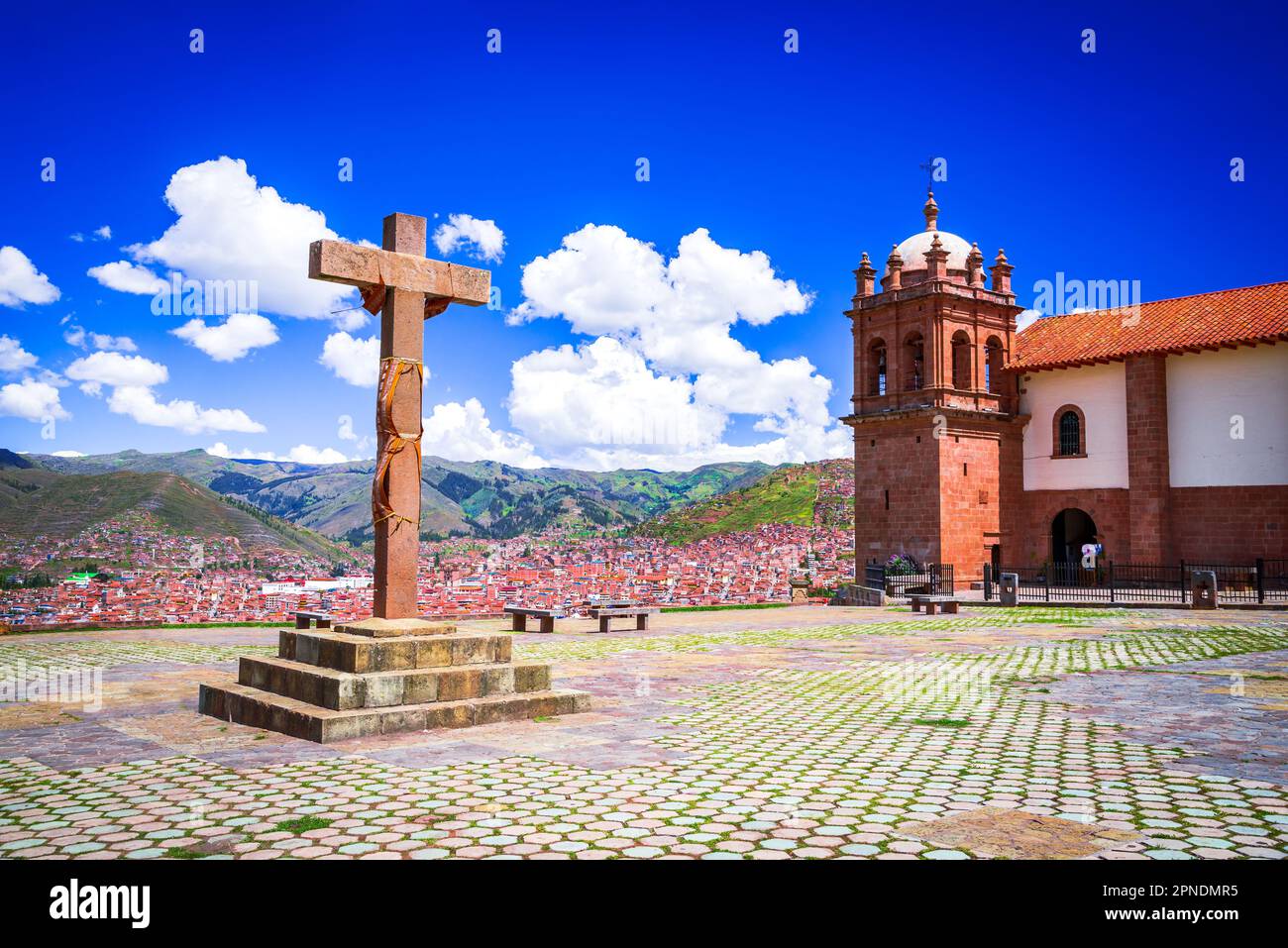 Cusco, Peru. Mirador de Plaza San Cristobal. Magie der antiken Inka-Kultur in Südamerika. Stockfoto