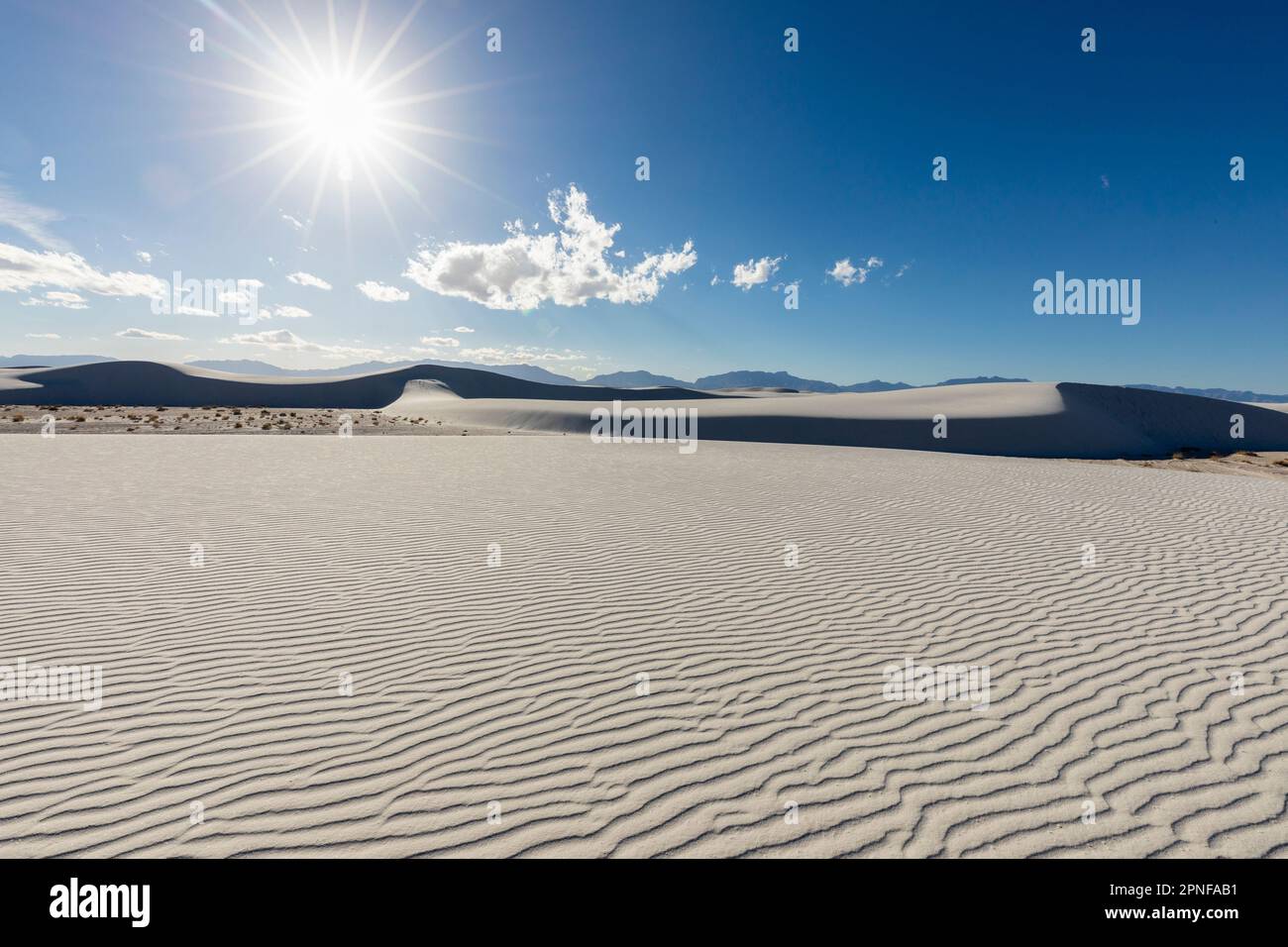 USA, New Mexico, White Sands Nationalpark, geriffelter Sand Stockfoto