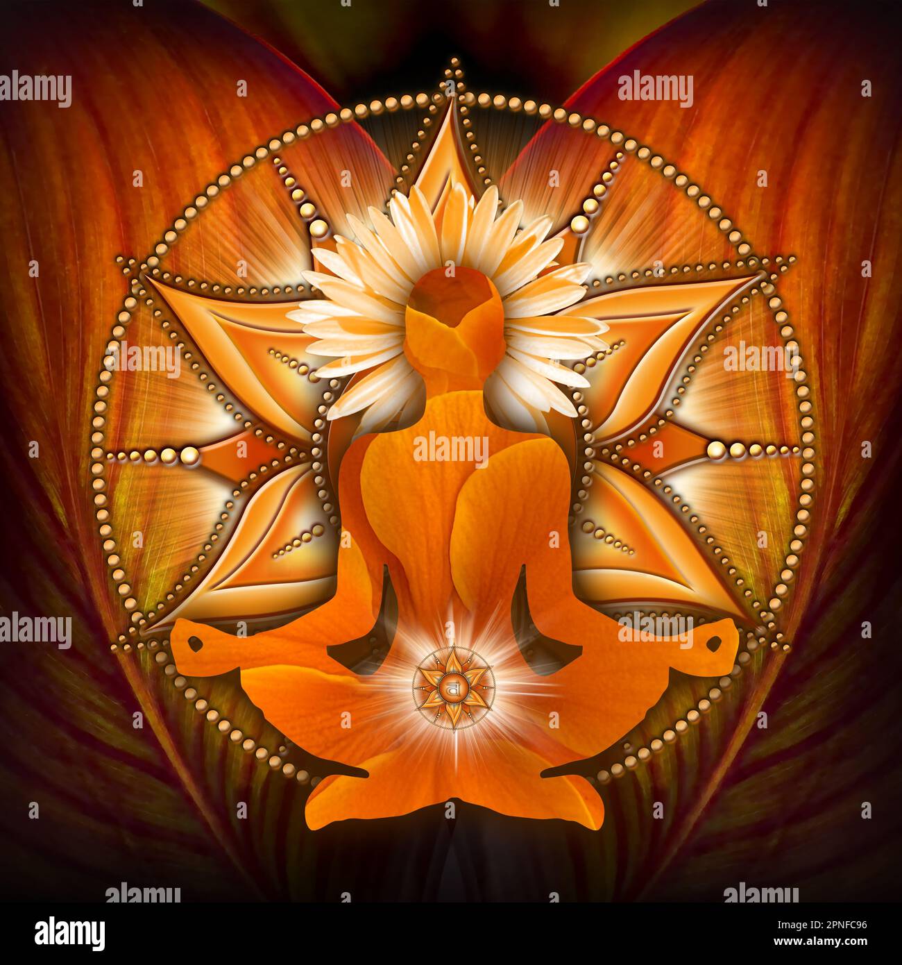 Sakrale Chakra-Meditation in Yoga-Lotus-Pose, vor Svadhisthana-Chakra-Symbol und Canna-Blatt. Stockfoto