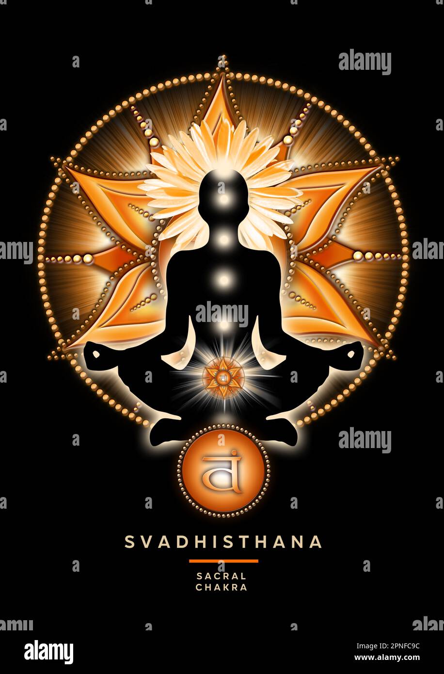 Sakrale Chakra-Meditation in Yoga-Lotus-Pose, vor dem Svadhisthana-Chakra-Symbol. Stockfoto