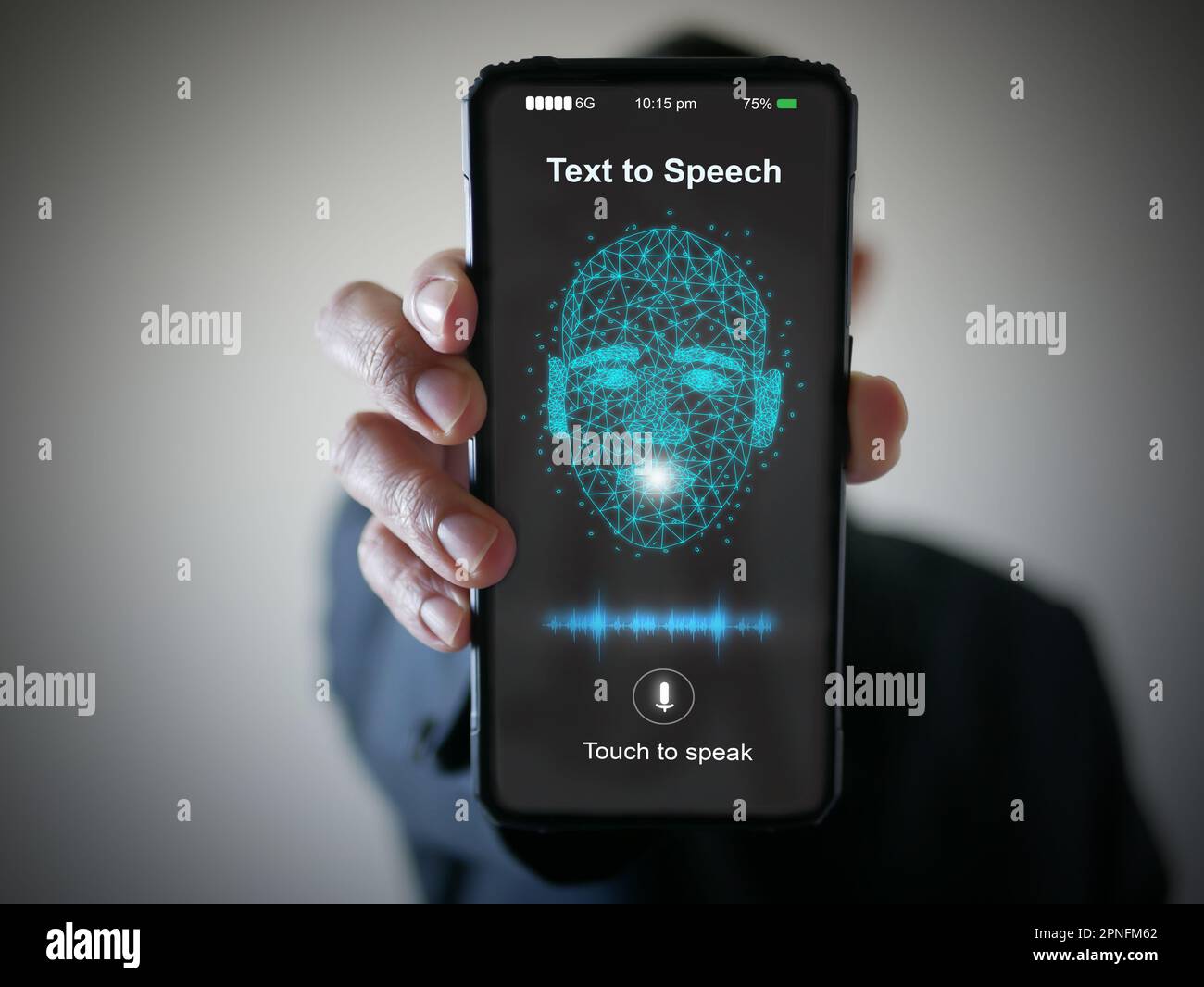 KI spricht und imitiert die menschliche Stimme, Text-to-Speech oder TTS, Sprachsyntheseanwendungen, generative künstliche Intelligenz und futuristische Technik Stockfoto