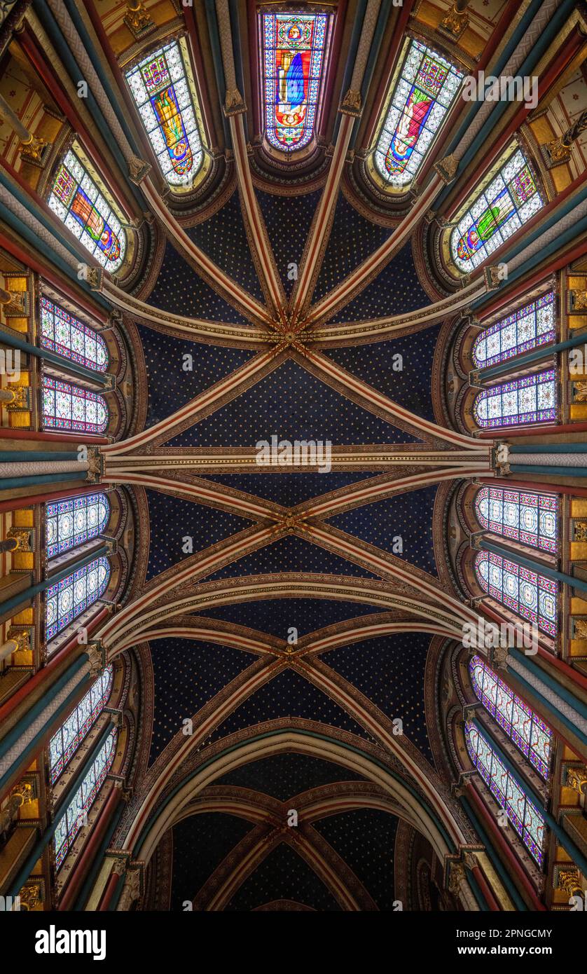 Gewölbe des Chors und Apse, Kirche Saint-Germain-des-Prés, Paris, Frankreich Stockfoto