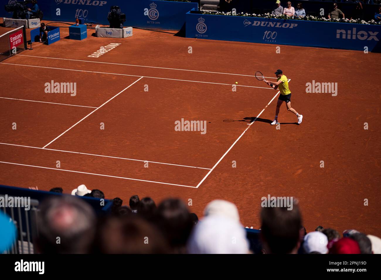 Barcelona, Spanien, 19. April 2023. Sabadell Open Banc - 70 Conde de Godó Trophäe. Spiel zwischen Diego Schwartzman (ARG) und Jannik Sünner (ITA). Kredit: JG/Alamy Live News Stockfoto