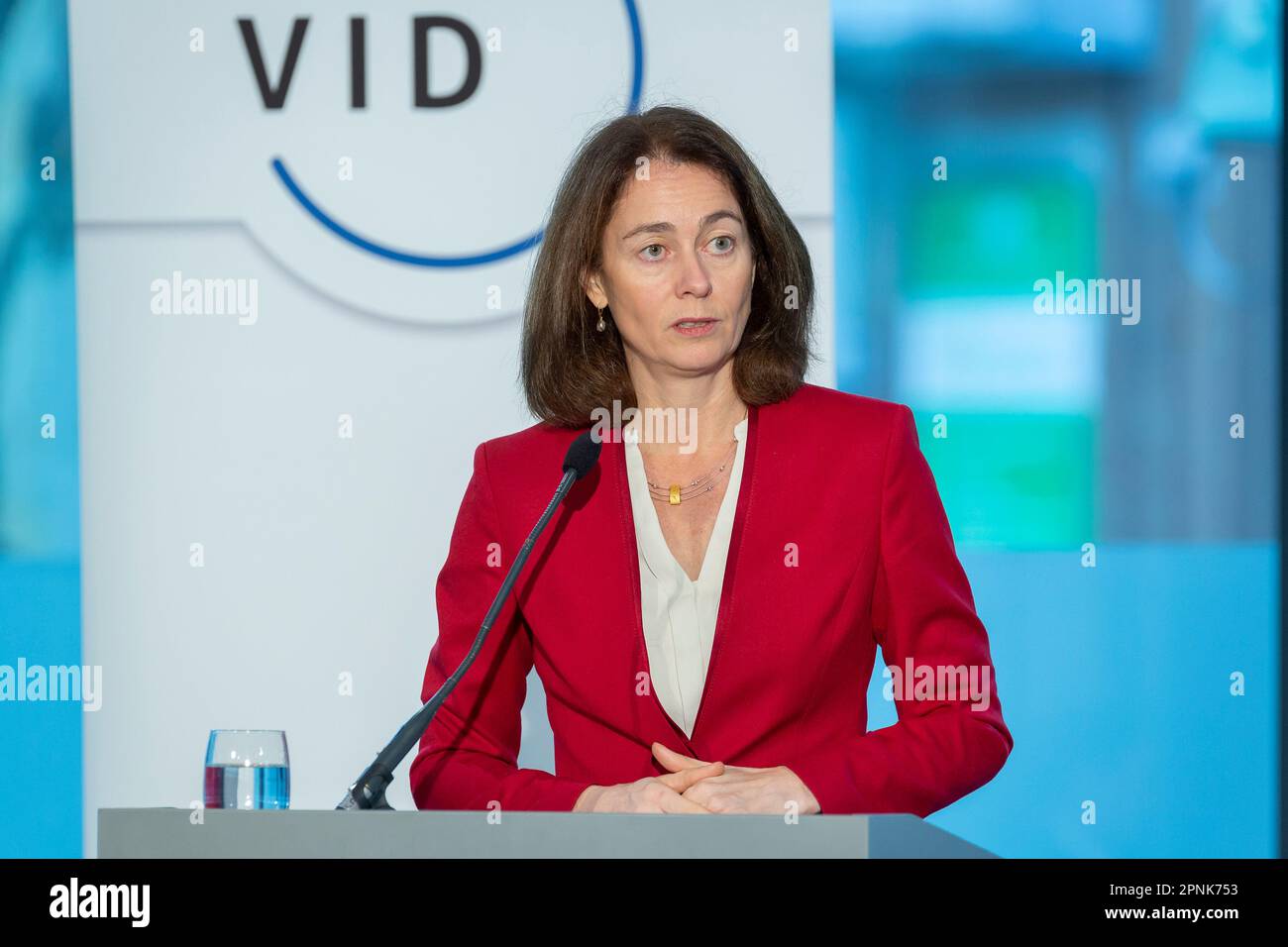 Begrüßung durch die Bundesministerin für Justiz und Verbraucherschutz Dr. Katarina Barley auf dem Deutschen Kongress der Insolvenzverwalter in Berlin. Stockfoto