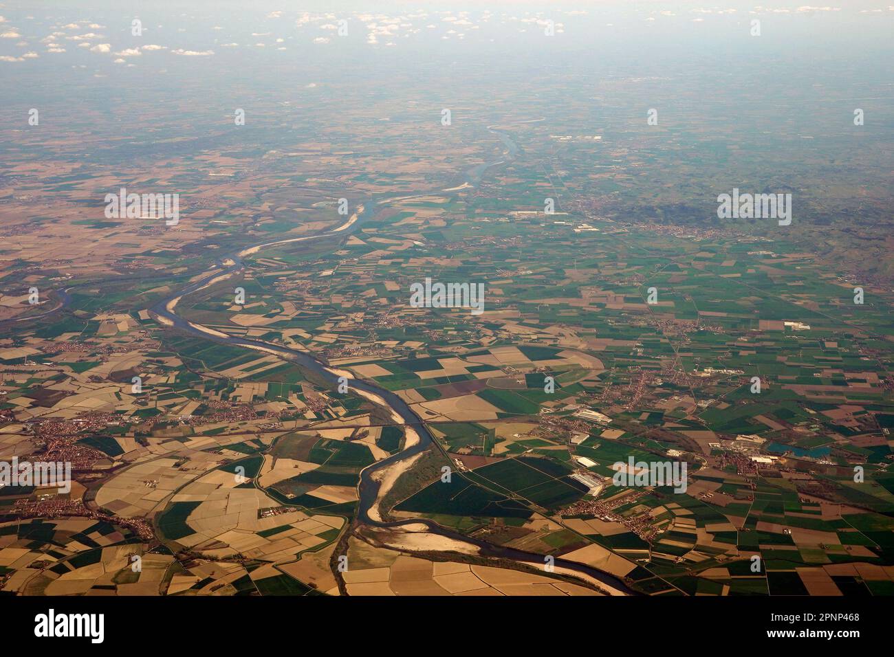 Das pianura padana po Flusstal lombardei aus der Vogelperspektive Stockfoto