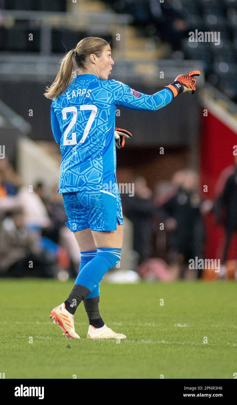 Leigh Sports Village, Leigh, Greater Manchester, England. 19. April 2023 United Torhüterin Mary EARPS, während des Manchester United Women Football Club V Arsenal Women Football Club im Leigh Sports Village in der Barclays Women's Super League/Women's Super League. (Bild: ©Cody Froggatt/Alamy Live News) Stockfoto