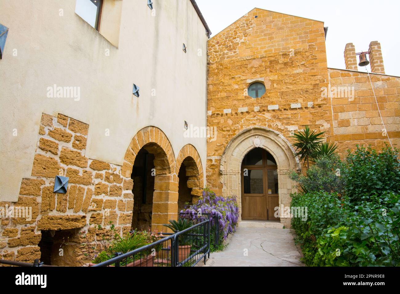 Agrigento ist die italienische Kulturhauptstadt 2025. Chiesa Santa Maria dei Greci (Kirche heilige maria der griechen), Agrigento, Sizilien (Italien) Stockfoto