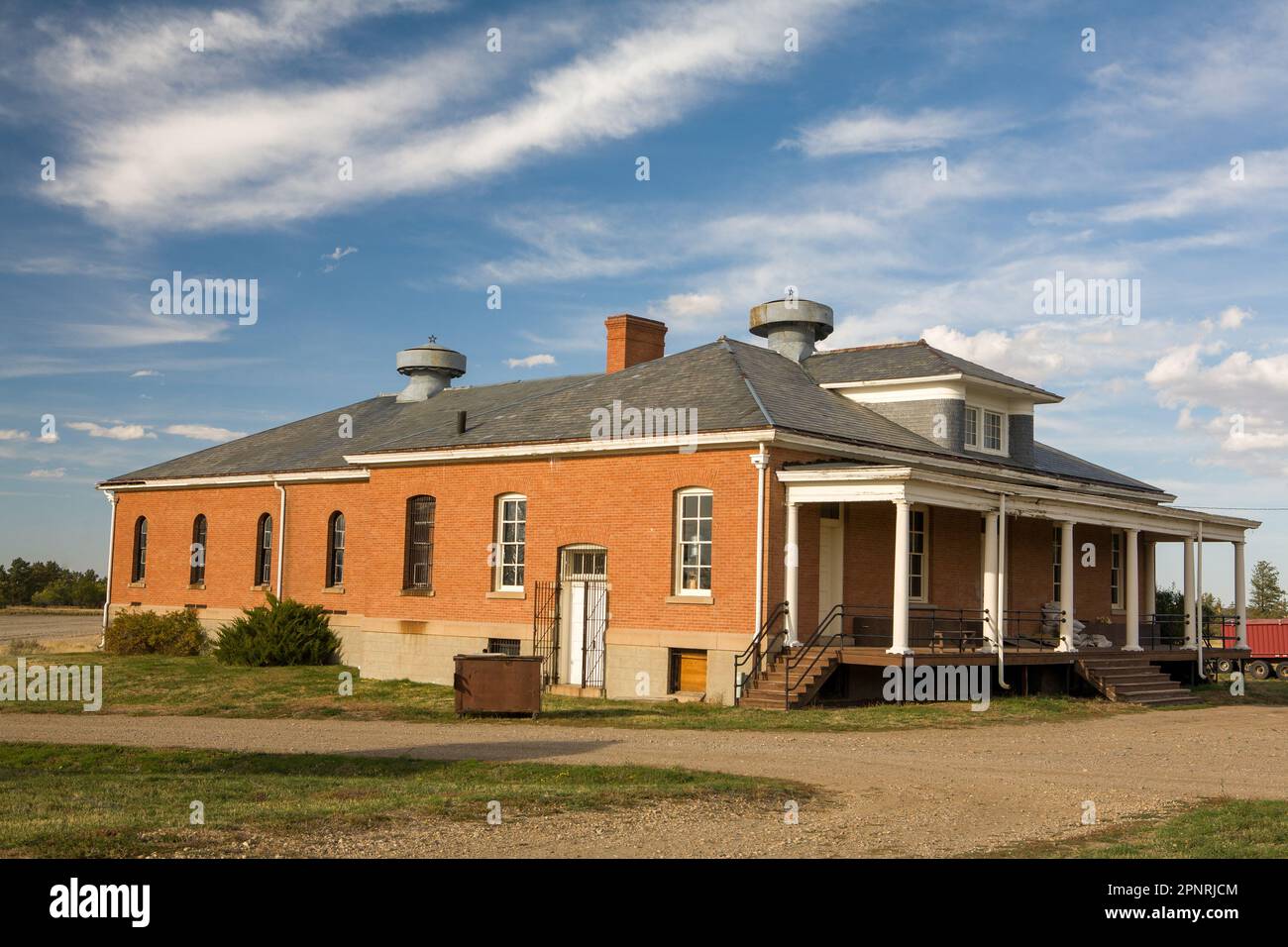 Fort Assinniboine war ein Mustergefängnis der Armee. Viele Gebäude wurden nach der Stilllegung im Jahr 1911 zerstört, Überlebende zeigen die Bauqualität. Stockfoto