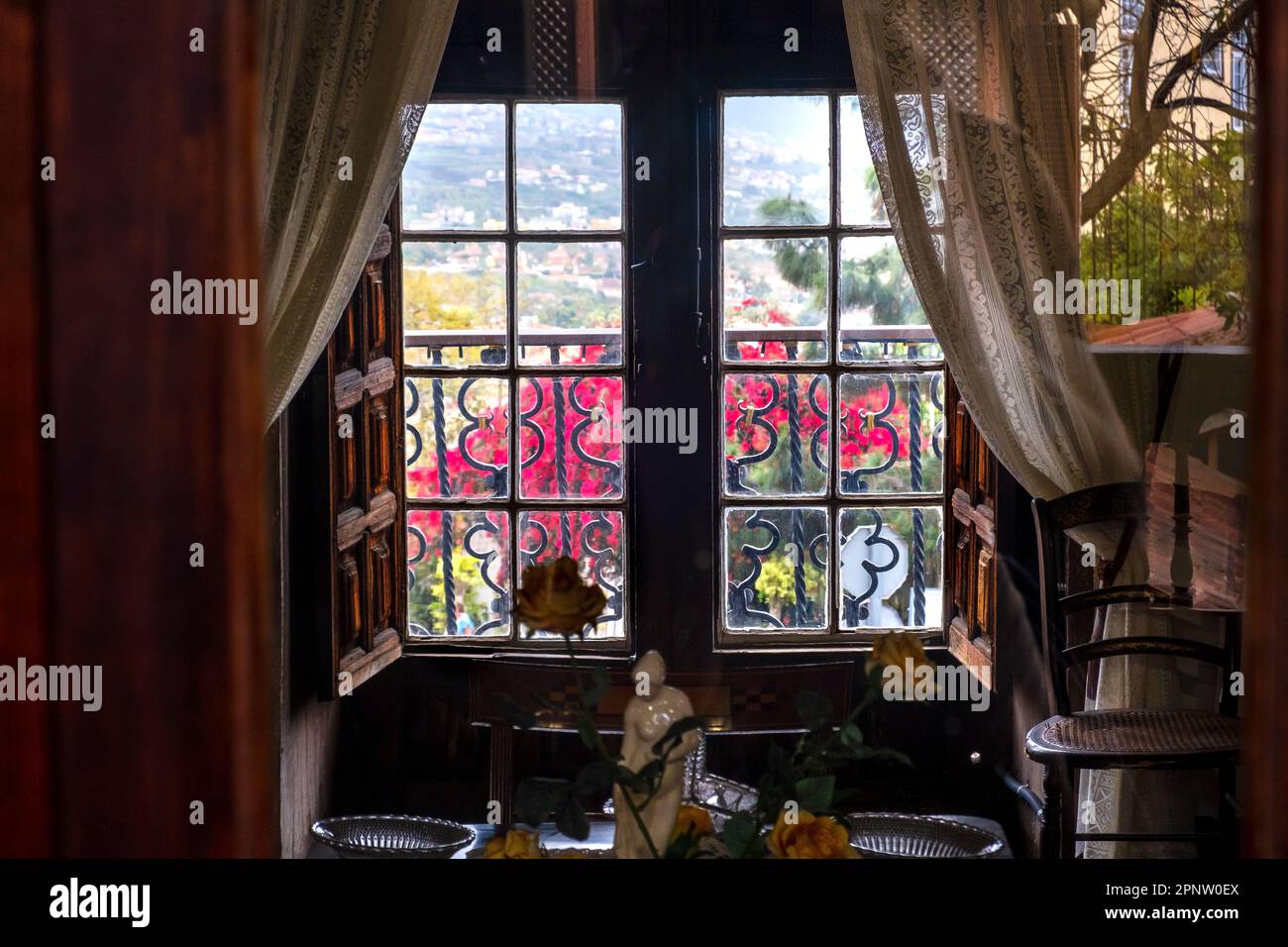 La Orotava, Teneriffa, Kanarische Inseln - Fenster in La Casa de los Balcones Stockfoto