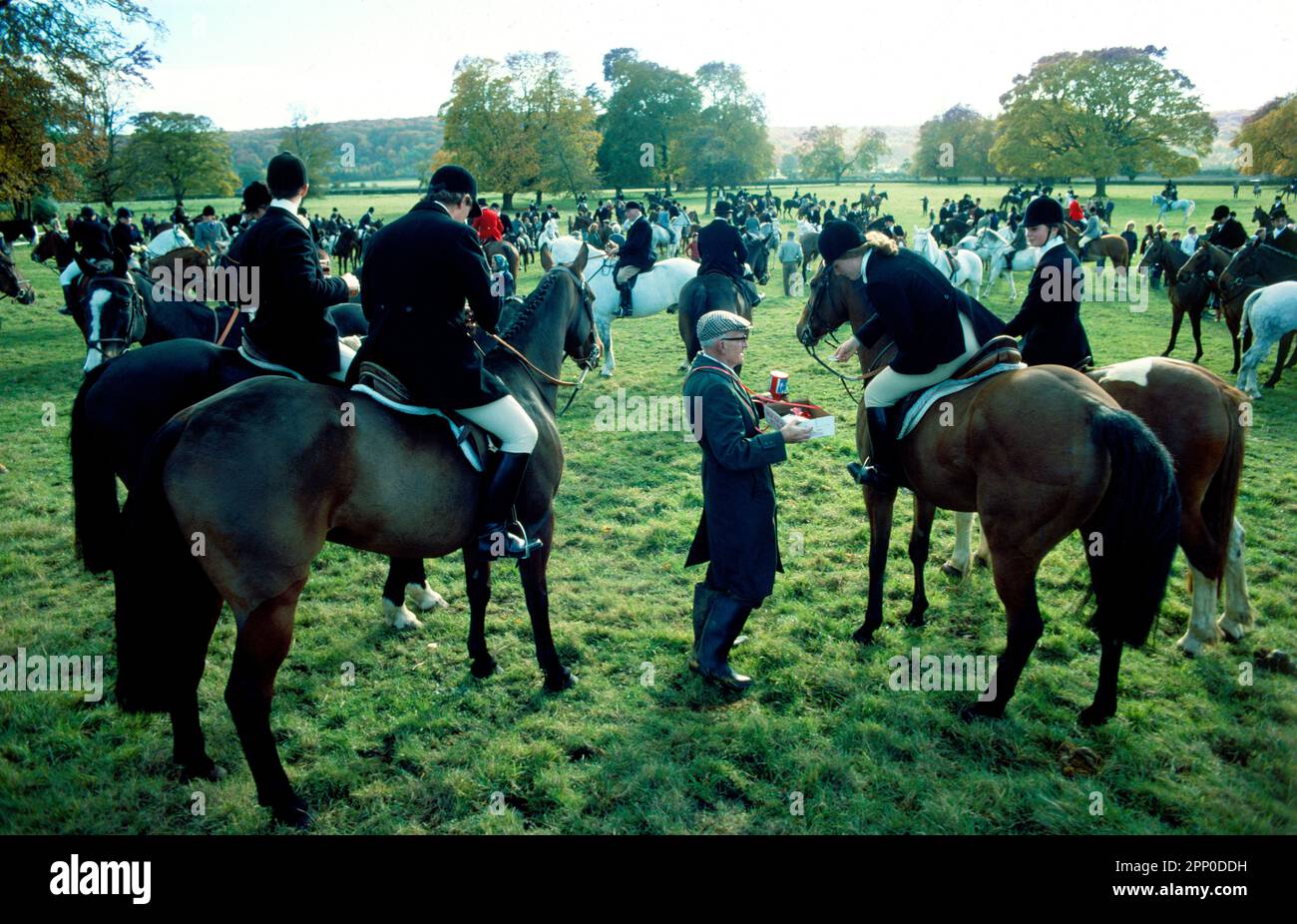 Fox Hunting trifft sich 1980 in Oxfordshire Stockfoto