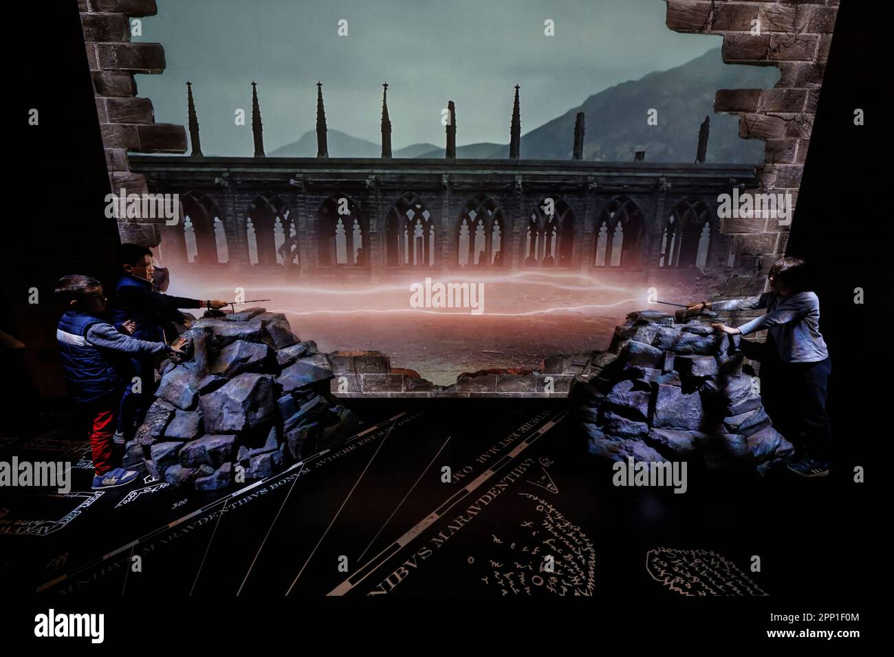 HARRY-POTTER-AUSSTELLUNG IN PARIS Stockfoto