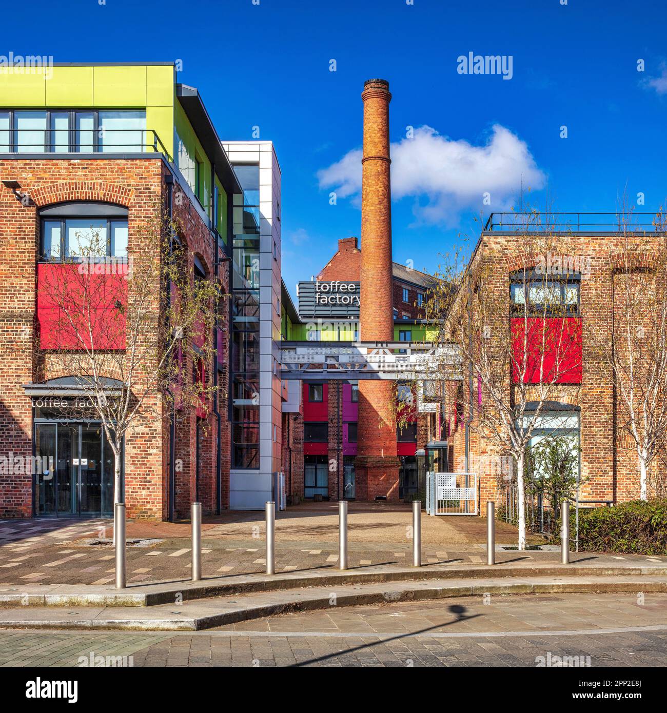 Außenansicht der Toffee Factory, Ouseburn Valley, Newcastle upon Tyne, Tyne und Wear, England, Vereinigtes Königreich Stockfoto