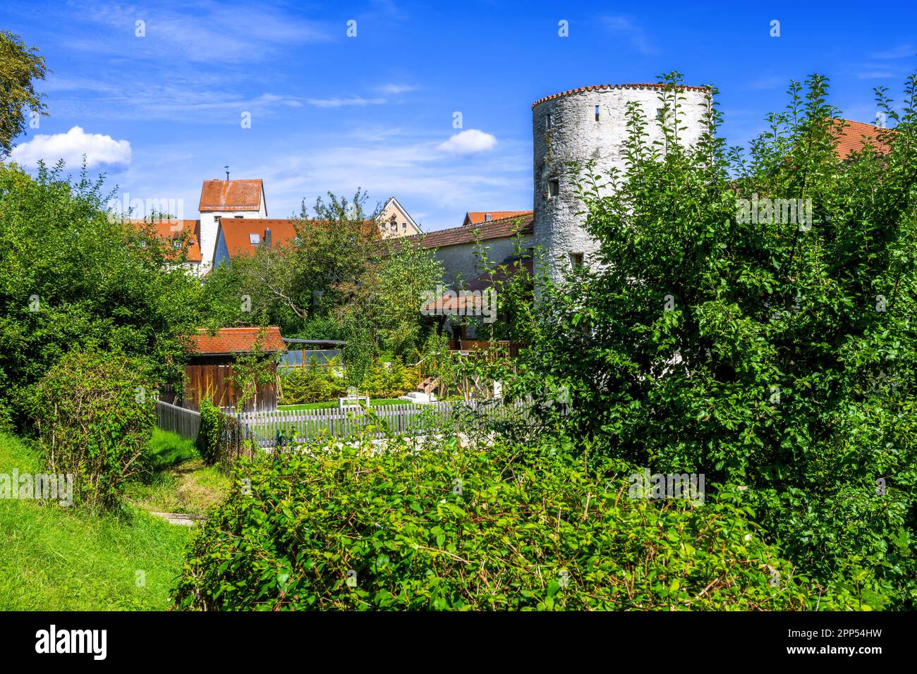 Turm des historischen Stadtmauers in Berching (Bayern) (Deutschland) Stockfoto