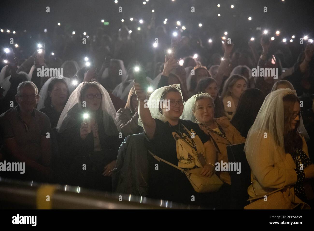 Glasgow, Großbritannien. 21. April 2023. Olly Murs & Scouting für Mädchen-Fans im OVO Hydro in Glasgow auf seiner „Hour Me“-Tour 2023 am 21. April Guthaben: Glasgow Green at Winter Time/Alamy Live News Stockfoto