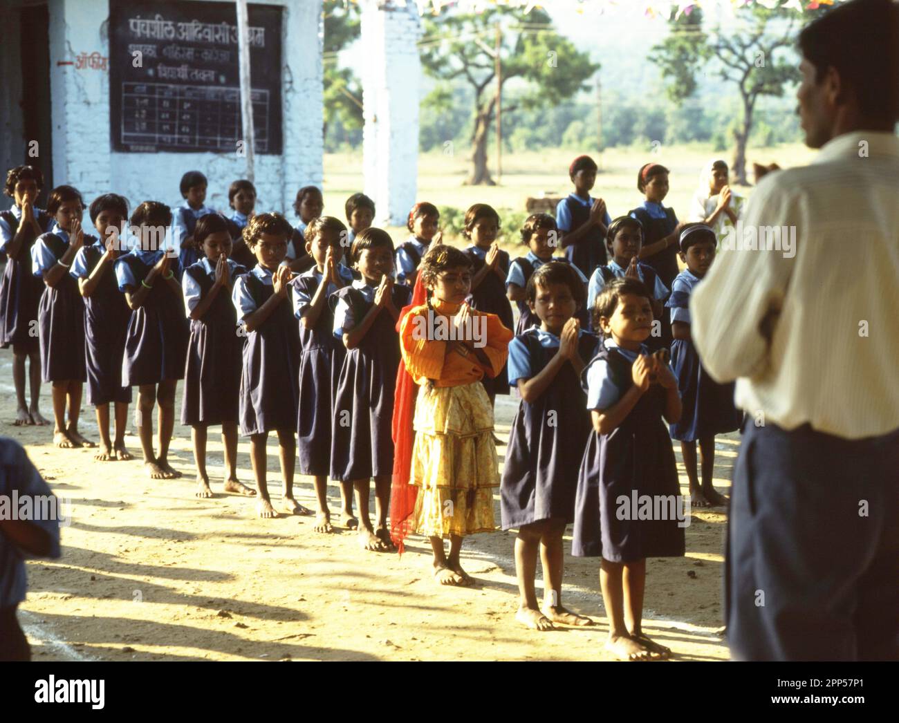 Selten sind Pracht und Elend so nah beieinander wie in Indien, hier auf 20.10.1999, sowohl in der Hauptstadt Neu-Delhi, Agra, als auch in Zentralindien, wo Stockfoto