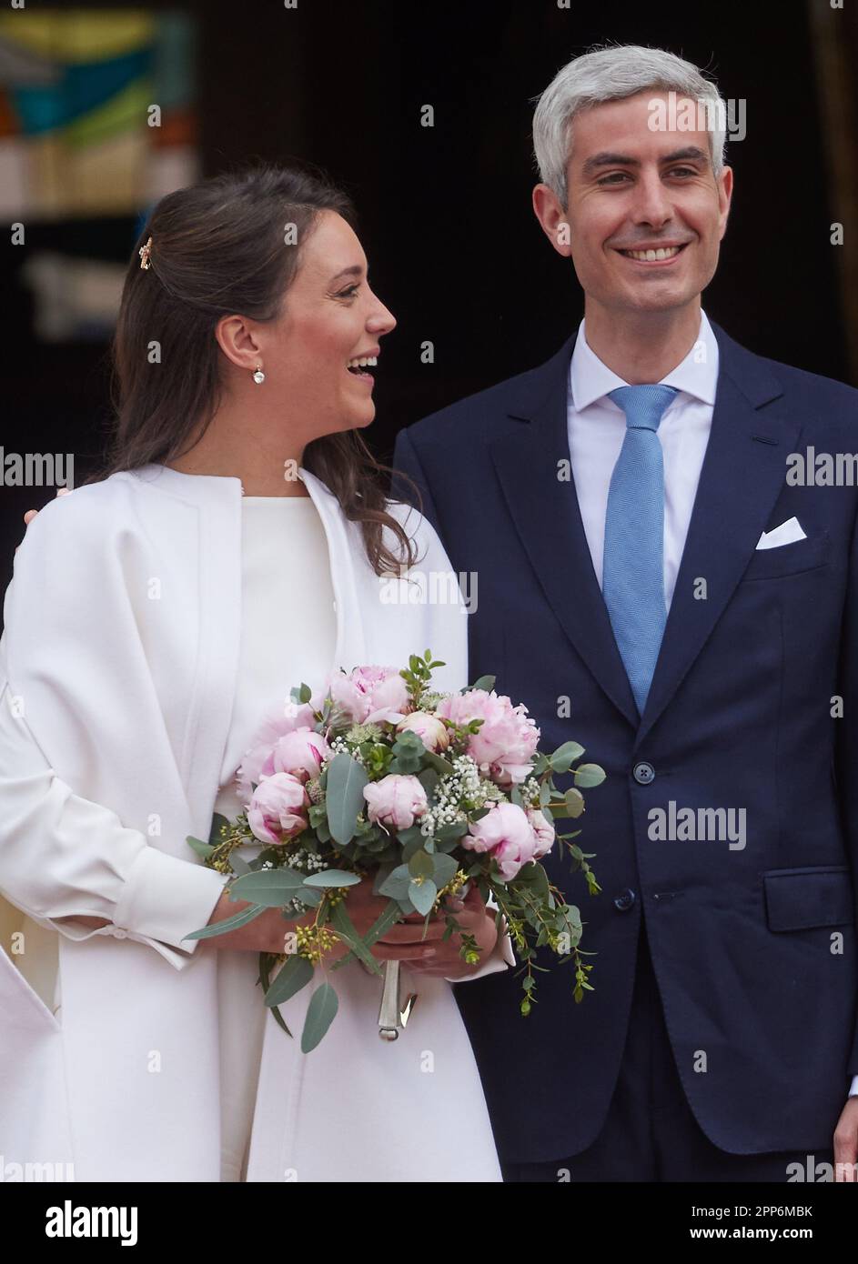 2023-04-22 LUXEMBURG-STADT/LUXEMBURG: Königliche standesamtliche Hochzeit der Prinzessin Alexandra von Luxemburg mit Nicolas Bagory samstagnachmittag 22. April 2023 im Rathaus Luxemburg-Stadt obligatorisches Foto-Copyright: LUXPRESS/Jean-Claude Ernst Info für Redakteure: Keine HDTV-Feeds verfügbar LUXPRESS EuropeanPressPhotoAgency 2, rue de Malines, L-2123 LUXEMBOURG Mobile: 352 661 432343. HINWEIS AN DIE REDAKTION: 1. Keine Verwendung für Werbezwecke 2. Keine Modellversion. 3. Keine Haftung für Missbrauch durch unangemessene, ungenaue, modifizierte oder falsche Bildunterschriften oder Texte, die gegen die Menschenwürde verstoßen 4. In Stockfoto