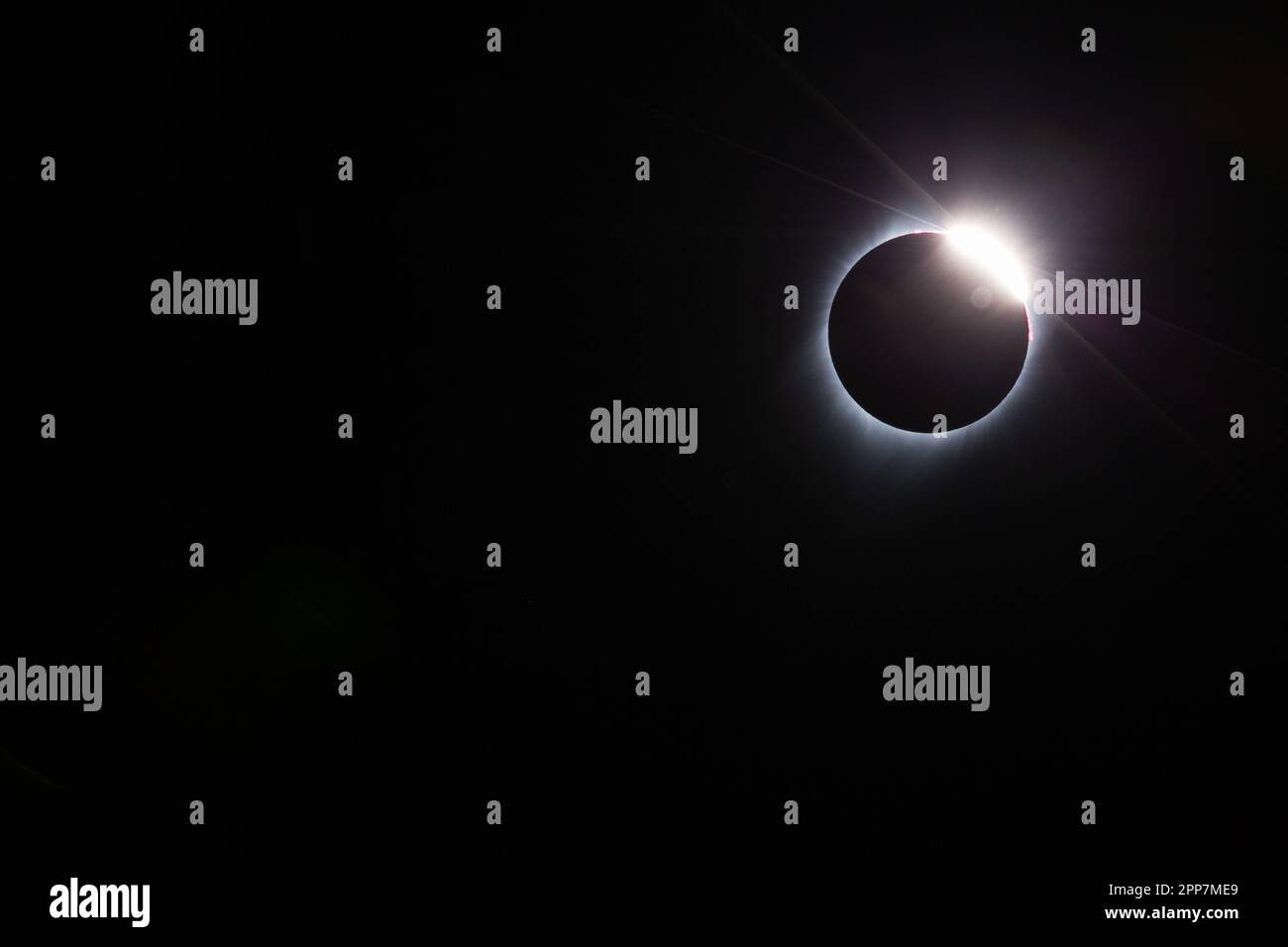 USA, Wyoming, 21. August 2017. Totale Sonnenfinsternis. Der „Diamantring“-Effekt wird beim letzten Mondzug über der Sonne wahrgenommen. Der Ring ist der Su Stockfoto