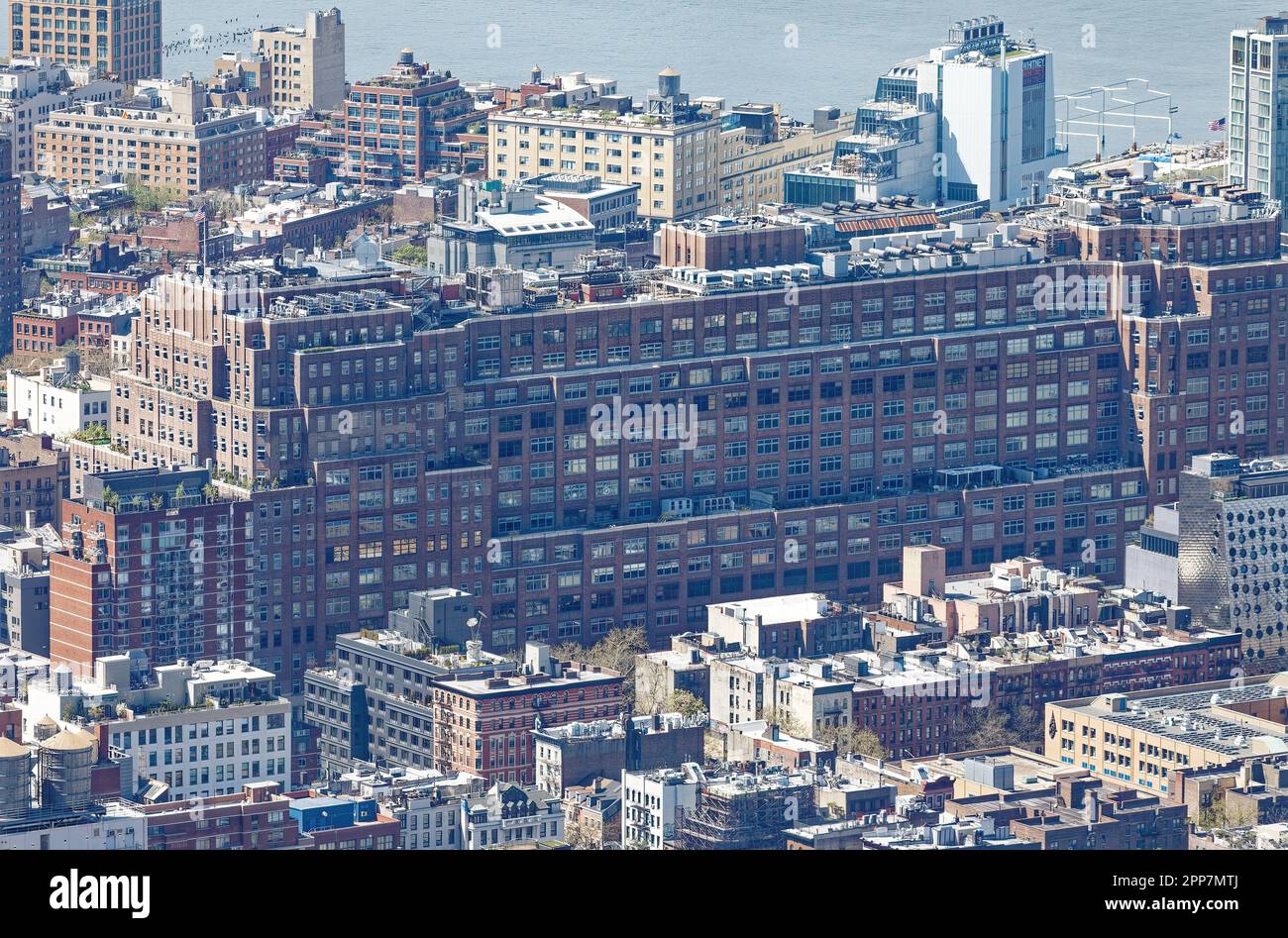 111 die Eighth Avenue, die 1932 als Schiffsterminal erbaut wurde, verfügt über mehr Stellfläche als das Empire State Building; heute ist sie ein Technologiezentrum im Besitz von Google. Stockfoto