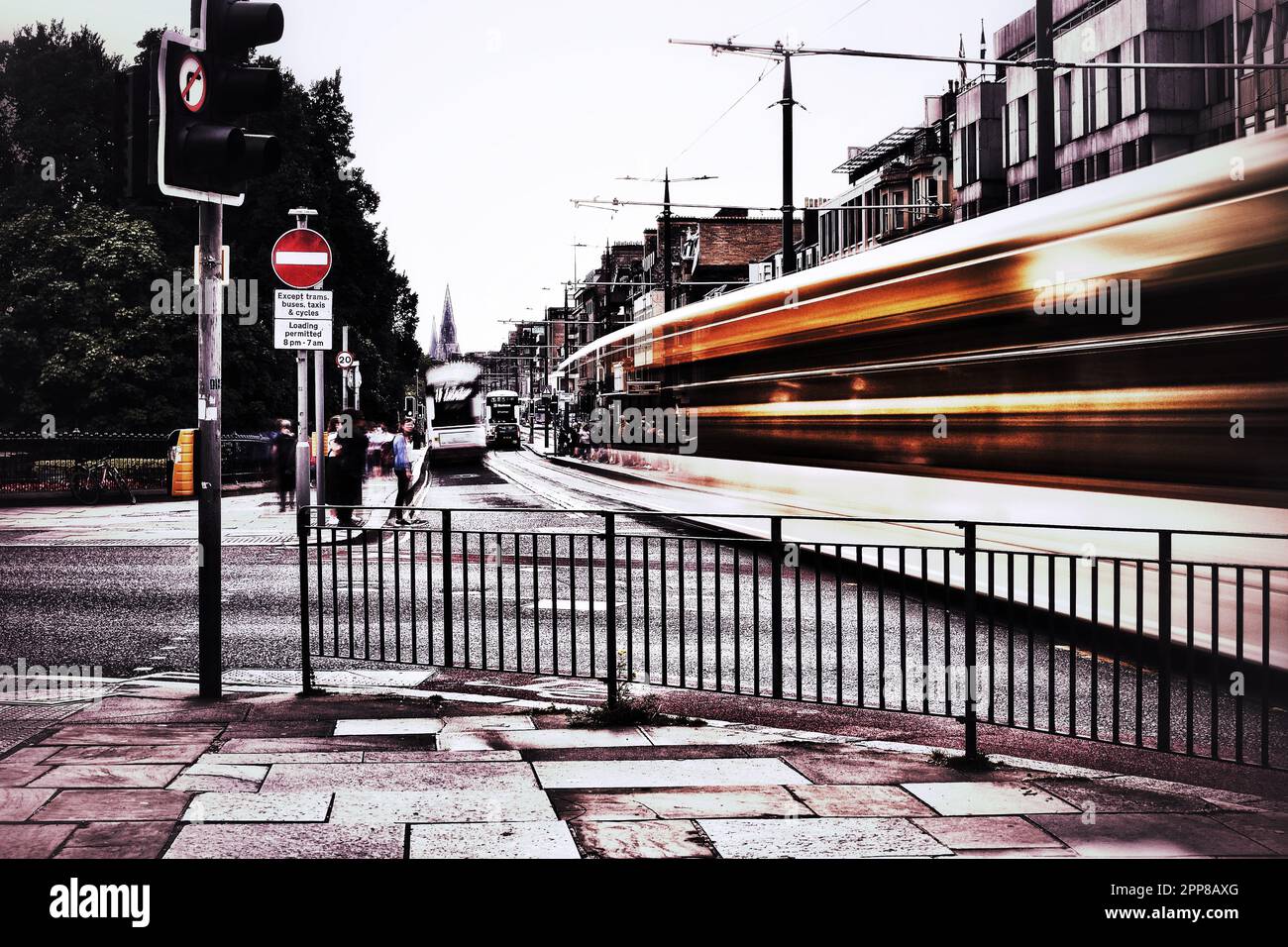 Straßen von Edinburgh Schottland Verkehr Stockfoto