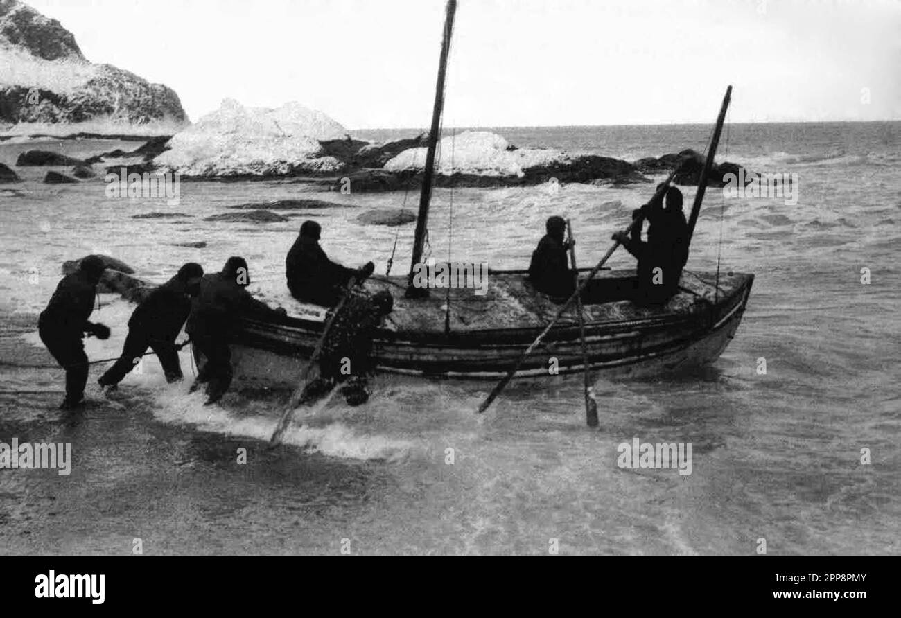 Start der James Caird vom Ufer der Elephant Island, 24. April 1916 Stockfoto