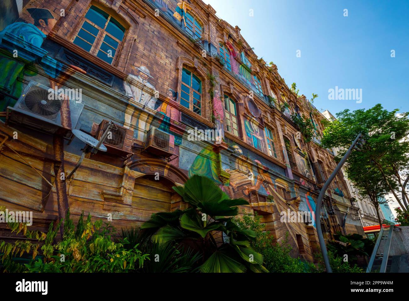 Bemalte Fassade von Jalan Mahkamah Persekutuan, Kuala Lumpur Altstadt, Malaysia. Stockfoto