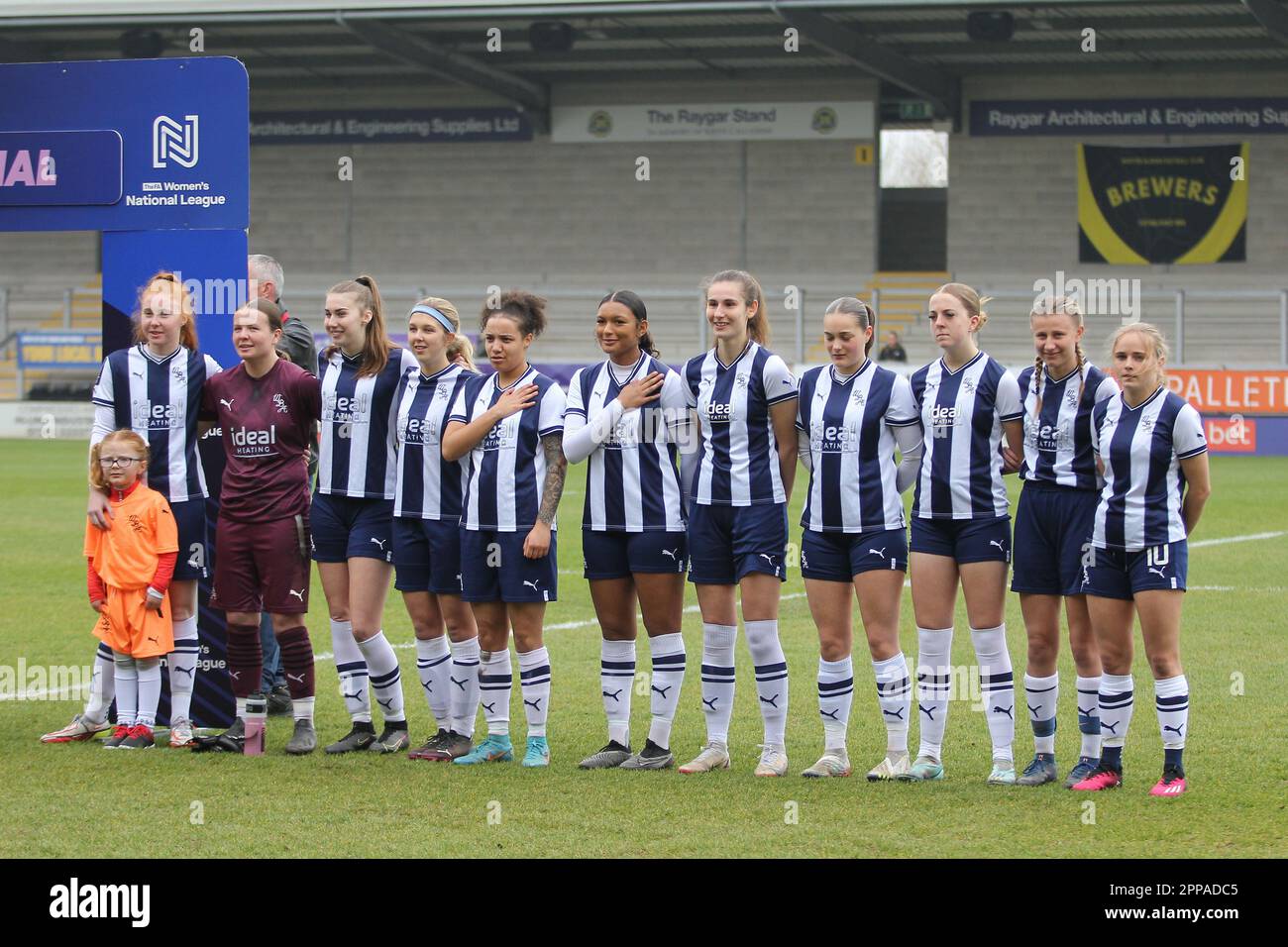 Burton, Großbritannien. 23. April 2023. Pirelli Stadium, Burton, England, April 23. 2023: West Brom vor dem FA Womens National League Reserve Cup Finale gegen Oxford United im Pirelli Stadium in Burton, England am 23. 2023. April. (Sean Chandler/SPP) Guthaben: SPP Sport Press Photo. Alamy Live News Stockfoto