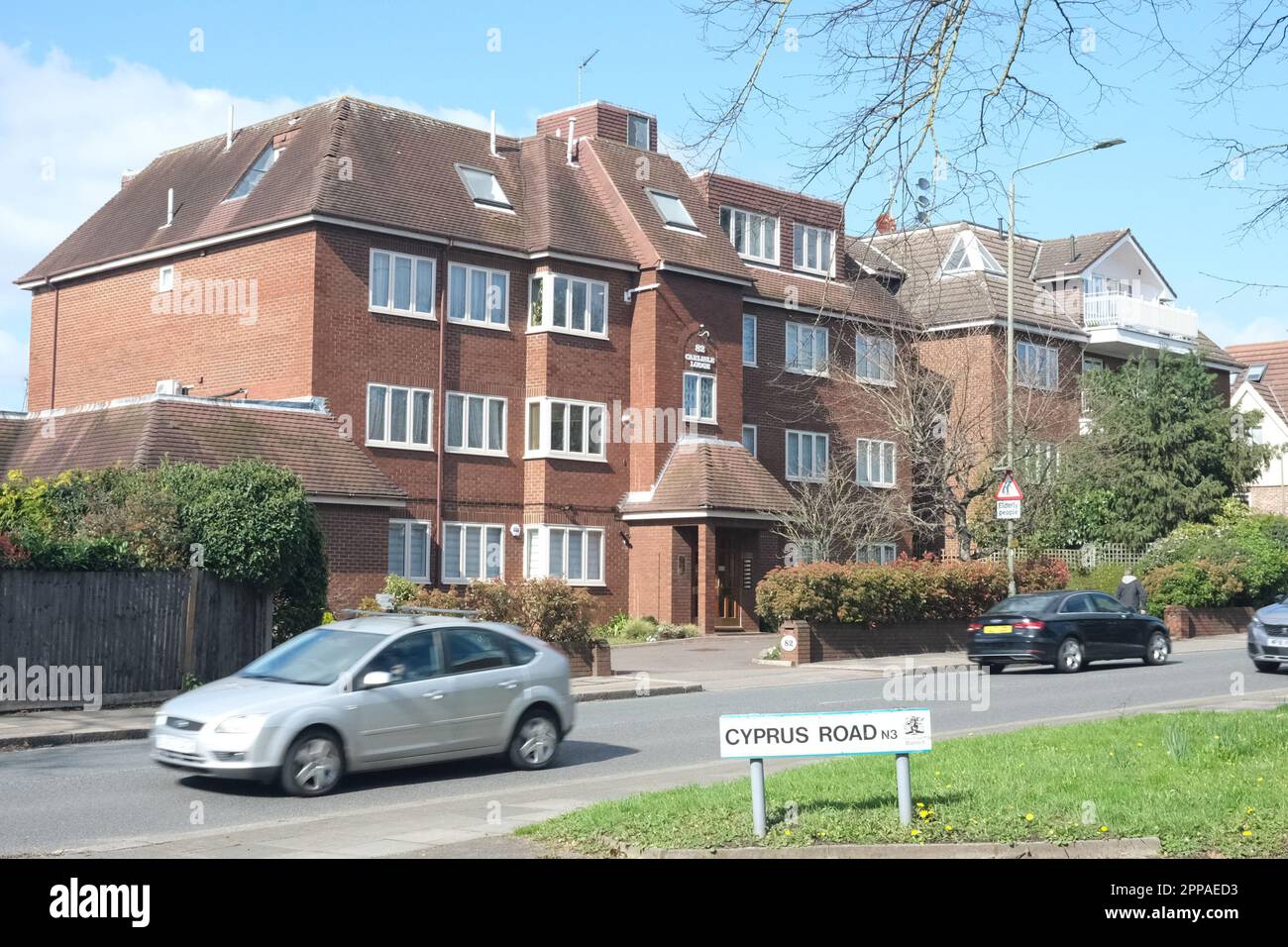 Ein sehr eleganter Block von sehr begehrten Luxusapartments in Finchley, Nord-London, Mai 2023 Stockfoto