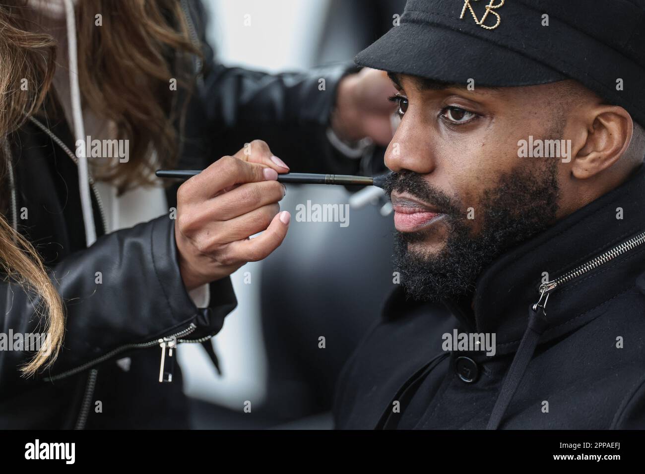 Danny Rose hat Make-up während des Premier League-Spiels Newcastle United gegen Tottenham Hotspur in St. James's Park, Newcastle, Großbritannien, 23. April 2023 (Foto: Mark Cosgrove/News Images) Stockfoto