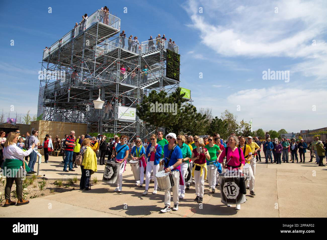 BUGA (Federal Horticultural Show) Mannheim 2023: Samba-Gruppe im Spinelli Park Stockfoto