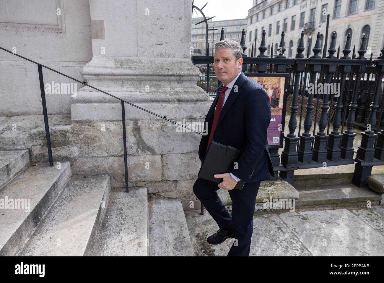 Gedenkgottesdienst in der St. Martin-in-the-Fields Kirche am Trafalgar Square zum Gedenken an 30 Jahre seit dem Tod von Stephen Lawrence, London, England, Großbritannien Stockfoto