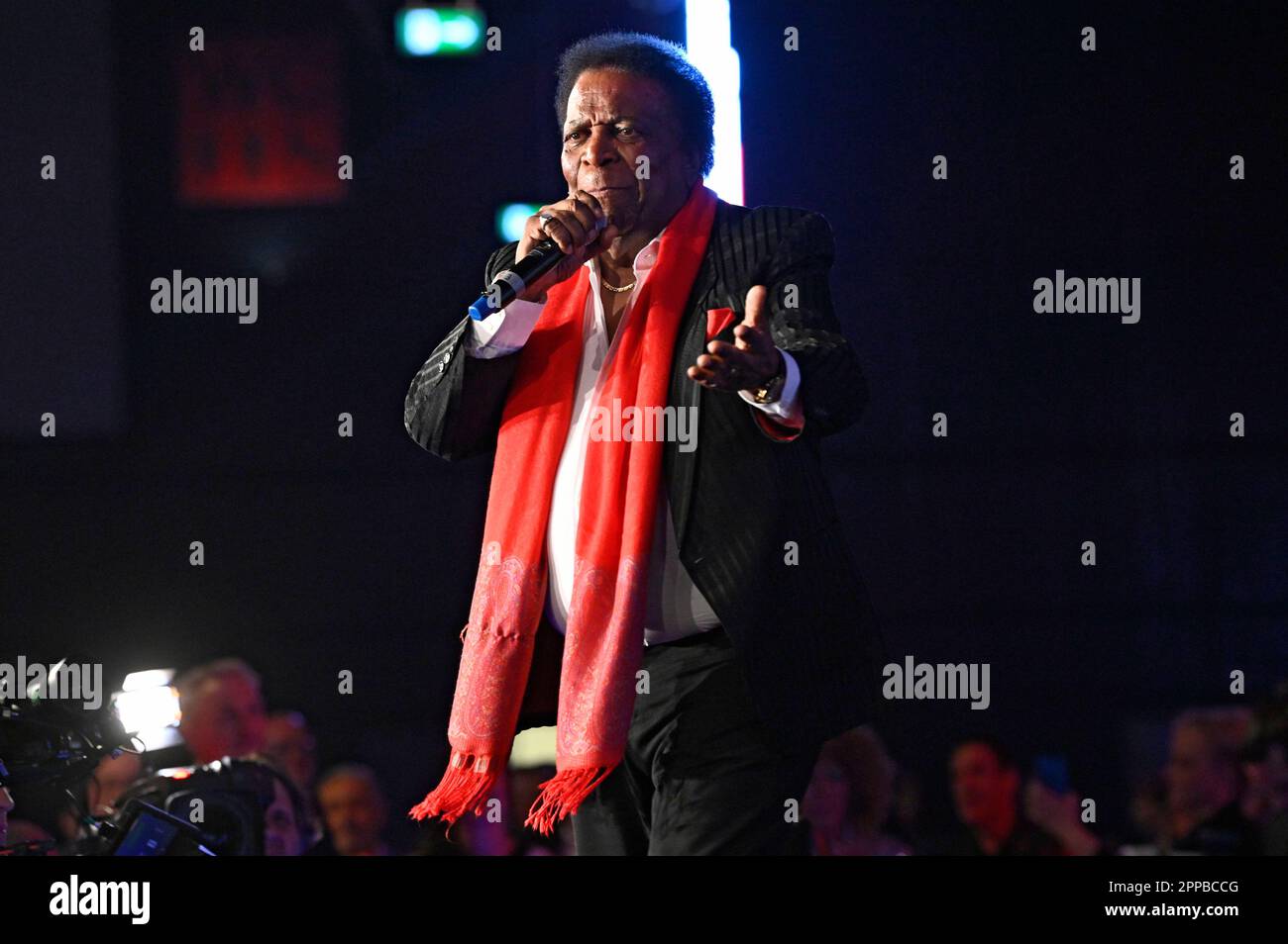 Roberto Blanco bei der Verleihung der Goldenen Sonne 2023 während der Sonnenklar. TV Gala im Wunderland Kalkar. Kalkar, 22.04.2023 Stockfoto