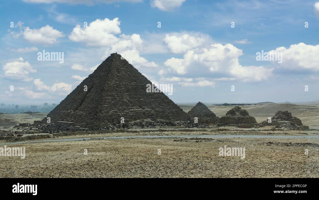 Die Pyramide von Mycerinus (Menkaure) auf dem Gizeh-Plateau bei Kairo. Ägypten. Stockfoto