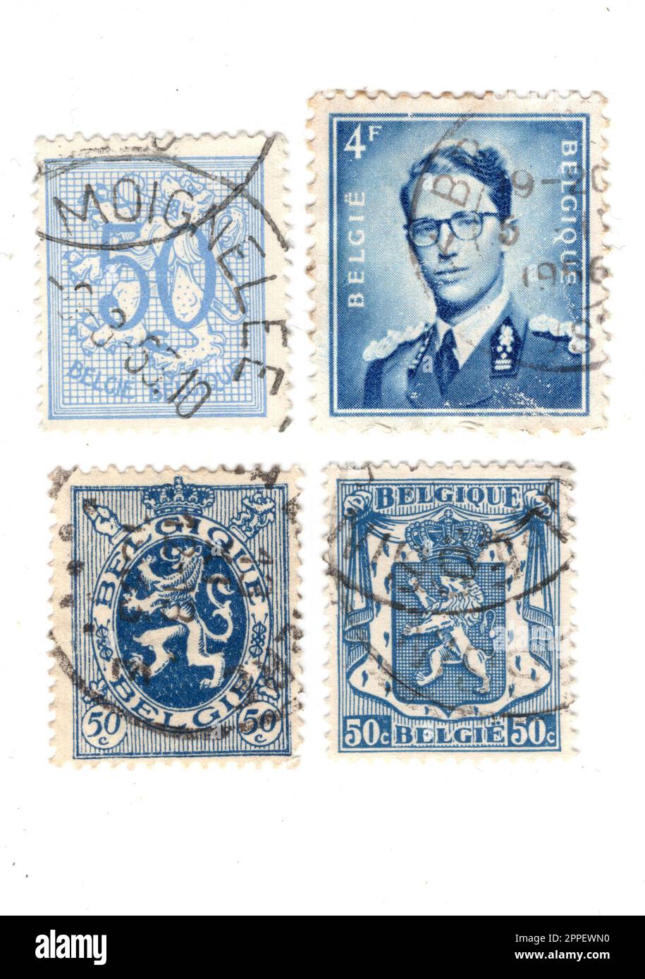 Klassische Briefmarken aus Belgien isoliert auf weißem Hintergrund. Stockfoto