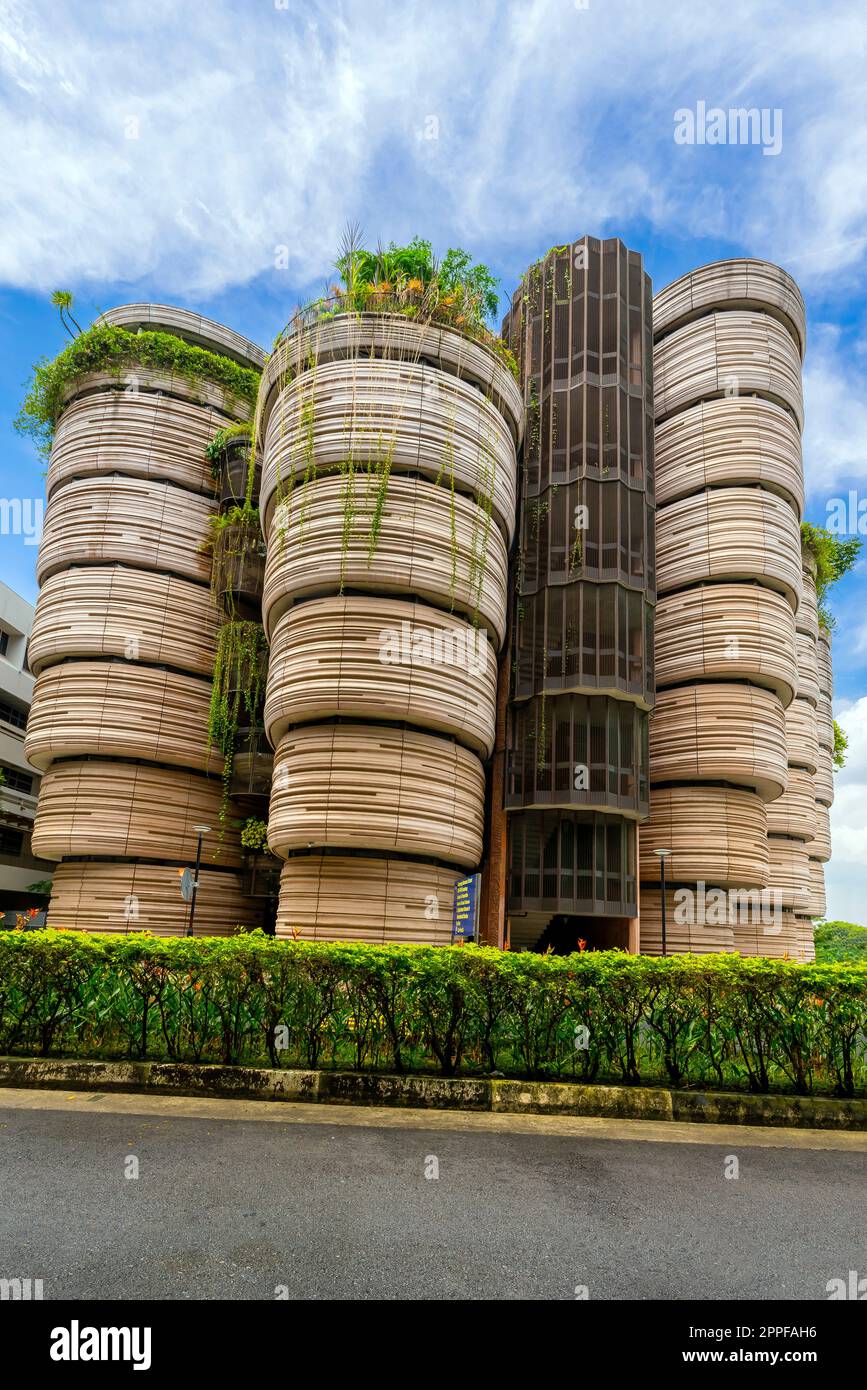 Singapur. Nanyang Technological University (NTU Singapore), entworfen von Thomas Heatherwick Studio in London. Stockfoto