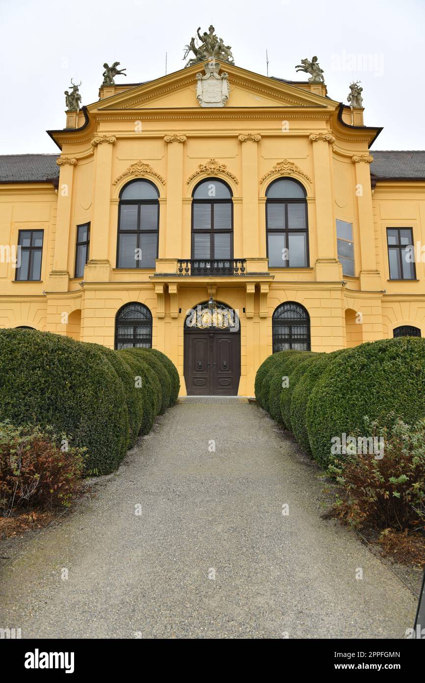 Schloss Eckartsau in NiederÃ¶sterreich - Schloss Eckartsau in Niederösterreich Stockfoto