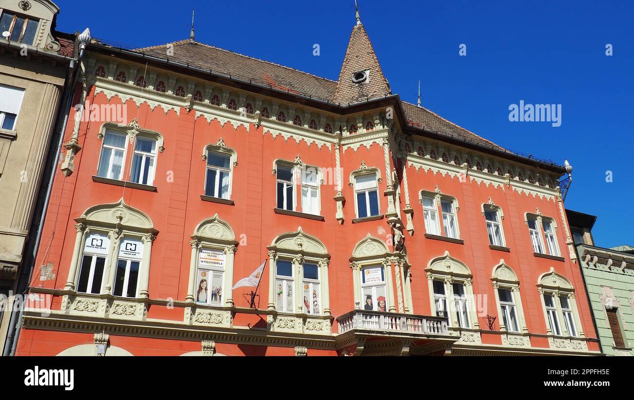 Subotica, Serbien, September 12. Subotica-Architektur, Fassaden historischer Gebäude und Wahrzeichen. Subotica szabadka im ungarischen Jugendstil, Vojvodina, das ehemalige Territorium von Österreich-Ungarn Stockfoto