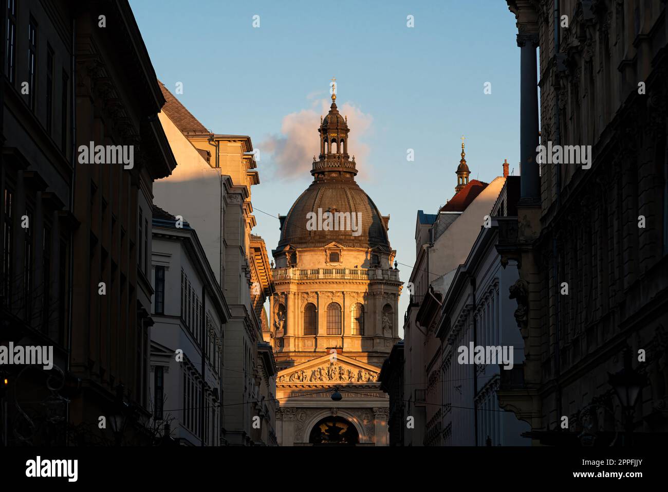 Nahaufnahme von St. Stephans (Istvan) Basilika, Budapest, Ungarn Stockfoto