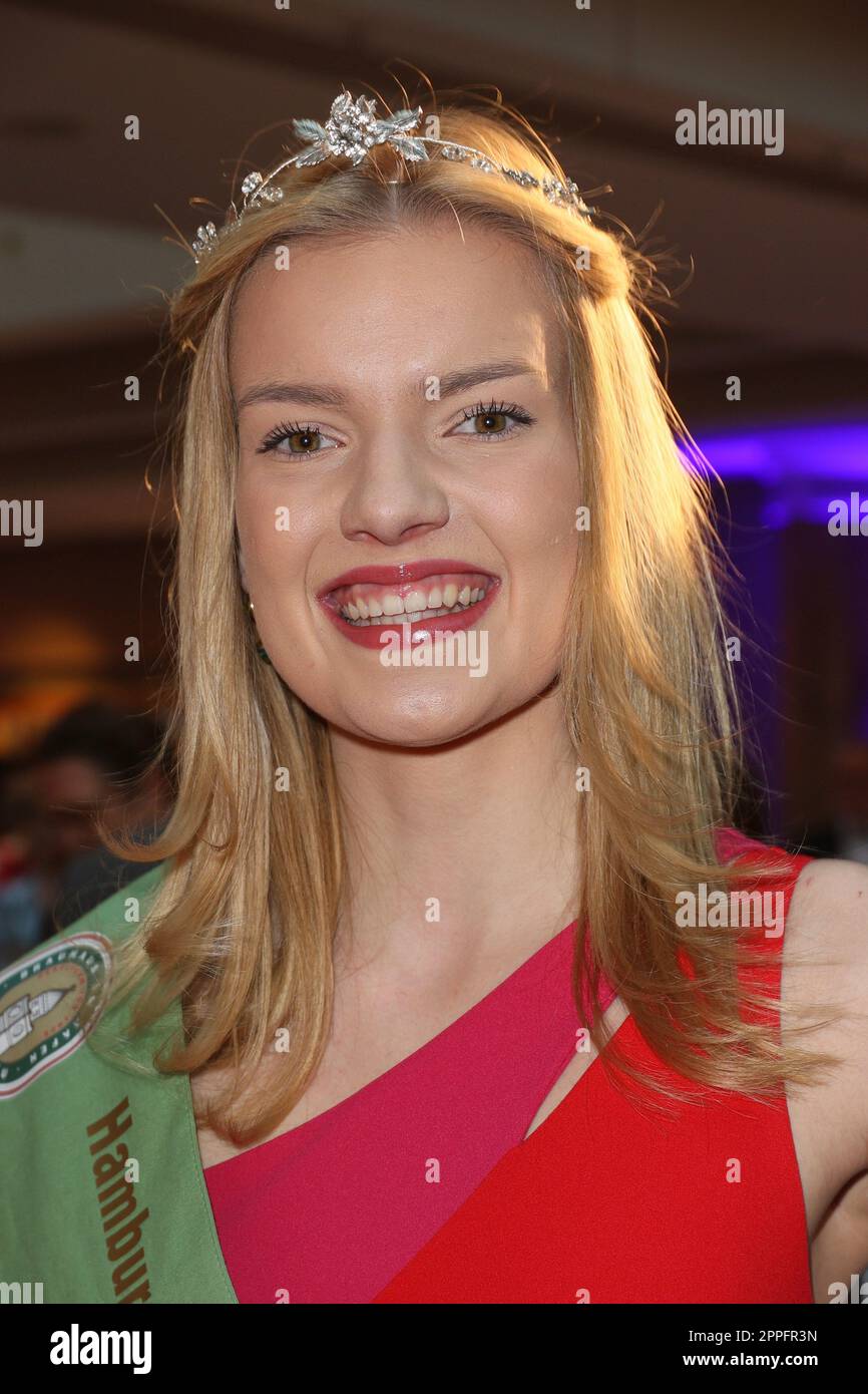 Jette Bremer, Blue Ball 2023 zugunsten der Kinderkrebsstation der UKE im Hotel Grand Elyssee, Hamburg, 01.04.2023 Stockfoto