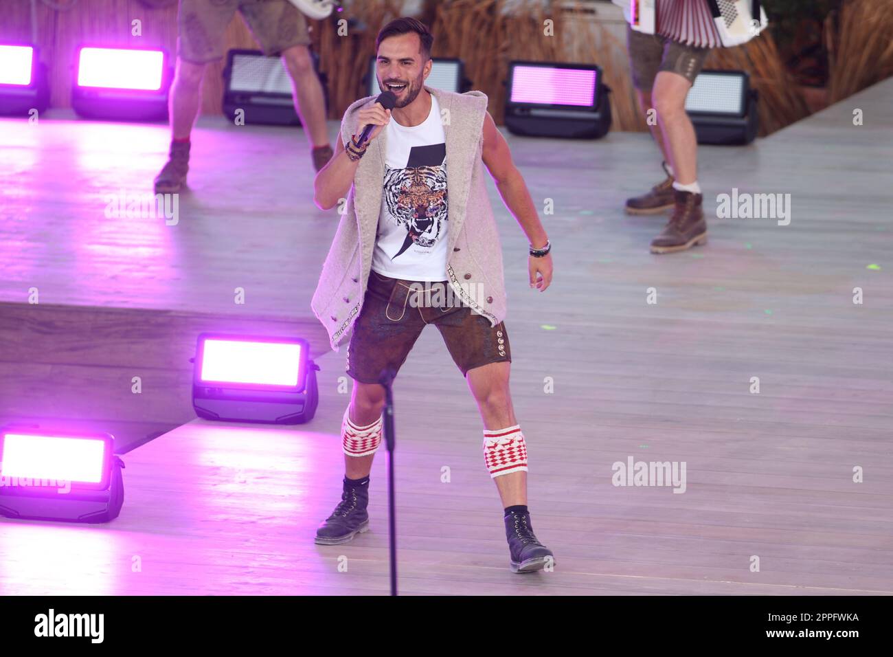 Mountain Crew,die grosse Schlagerstrandparty 2022 - Es geht wieder aus dem Amphitheater Gelsenkirchen,Gelsenkirchen,09.07.2022 Stockfoto