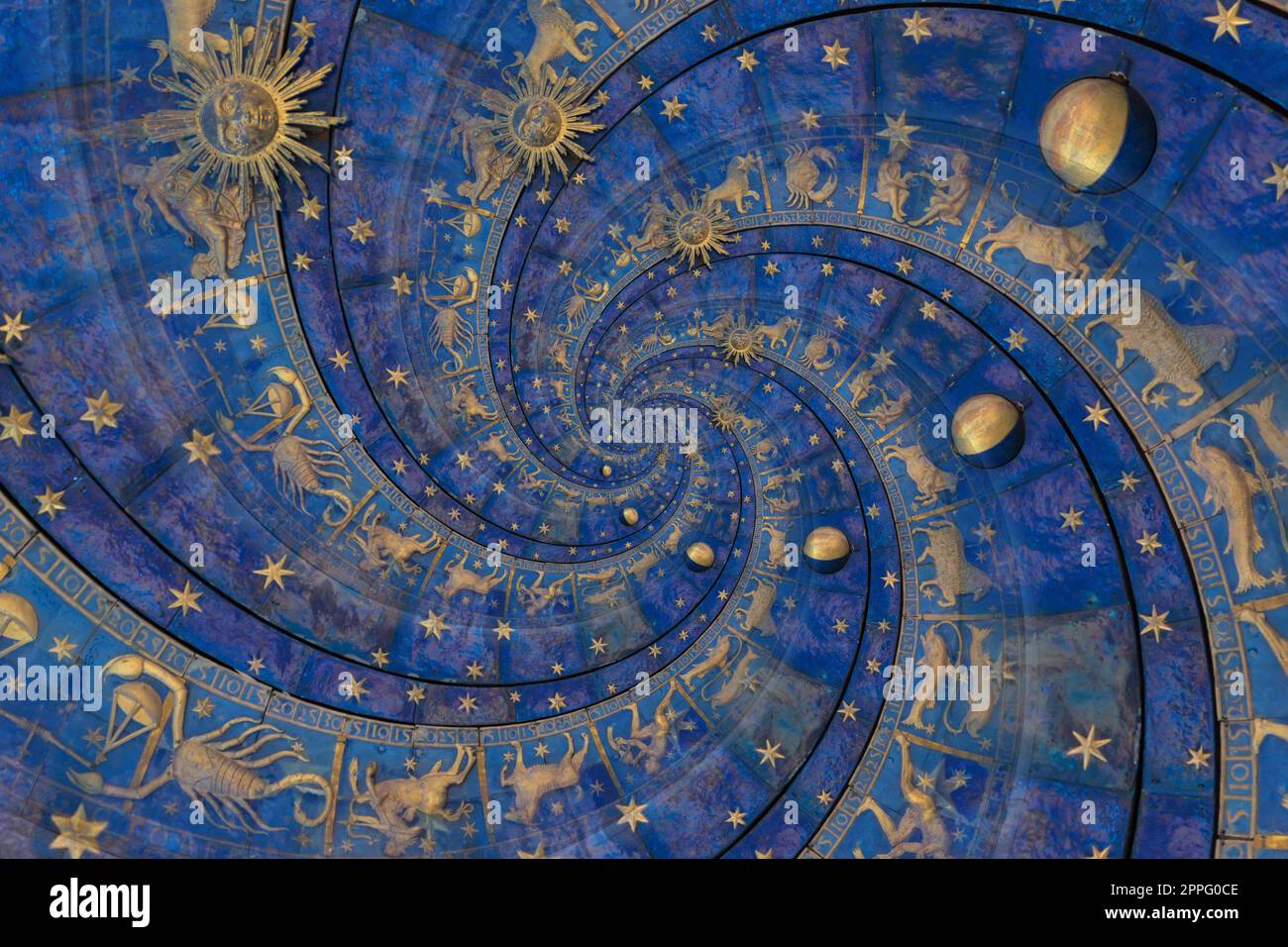 Astrologischer Hintergrund mit Sternzeichen und Symbol. Stockfoto