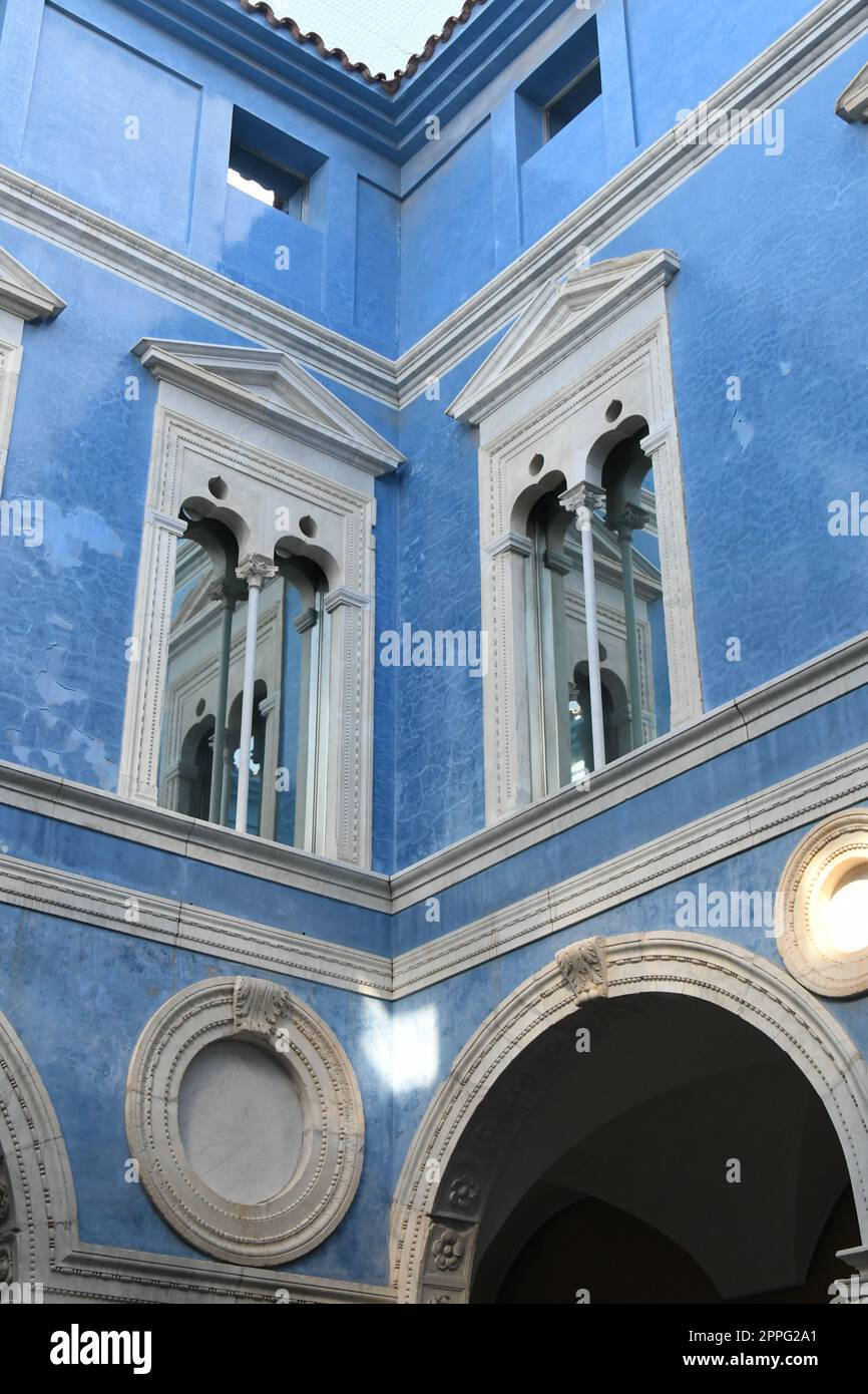 Stadtblick, Hausfassaden von Valencia, Provinz Valencia, Spanien, März 2023 Stockfoto