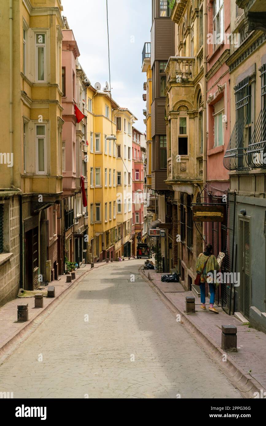 Arrow Straßen in Taksim nahe Galata Tower, Istanbul, Türkei Stockfoto