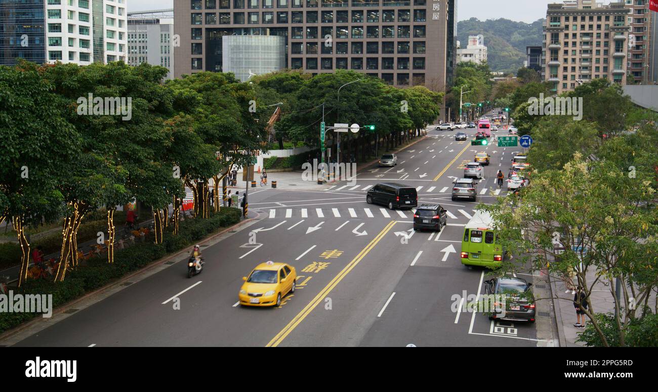 Taipei, Taiwan, 04. März 2022: Bezirk Xinyi in Taipeh Stockfoto
