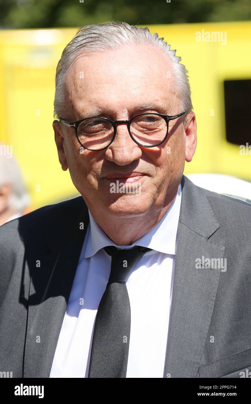 Felix Magath, Beerdigungsservice Uwe Seeler, Volkasparkstadion, 10.08.2022 Stockfoto