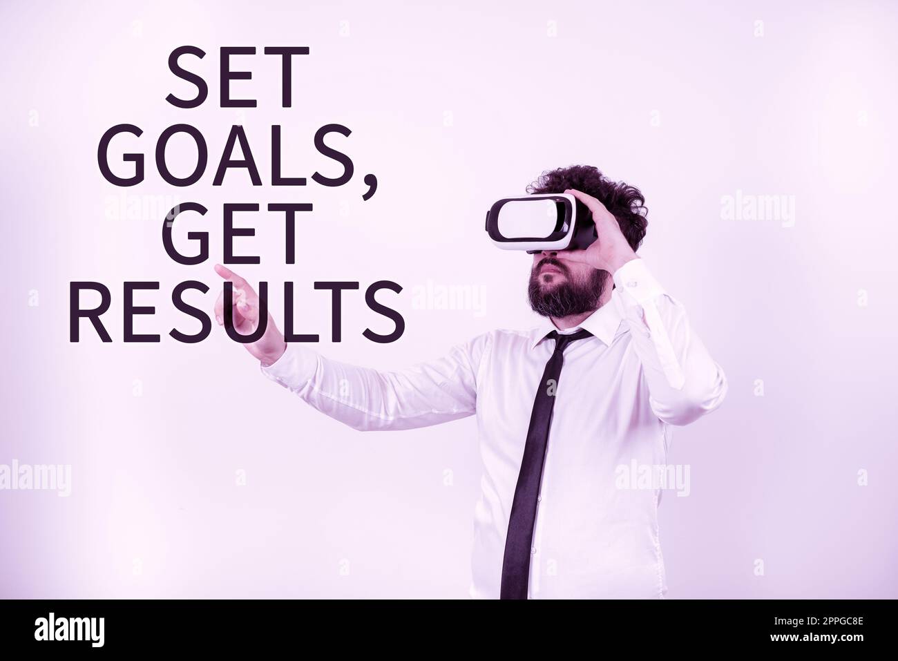 Inspiration mit Zeichen Ziele setzen, Ergebnisse erzielen. Geschäftsansatz Ziele festlegen Arbeiten Sie dafür, sie zu erreichen Stockfoto